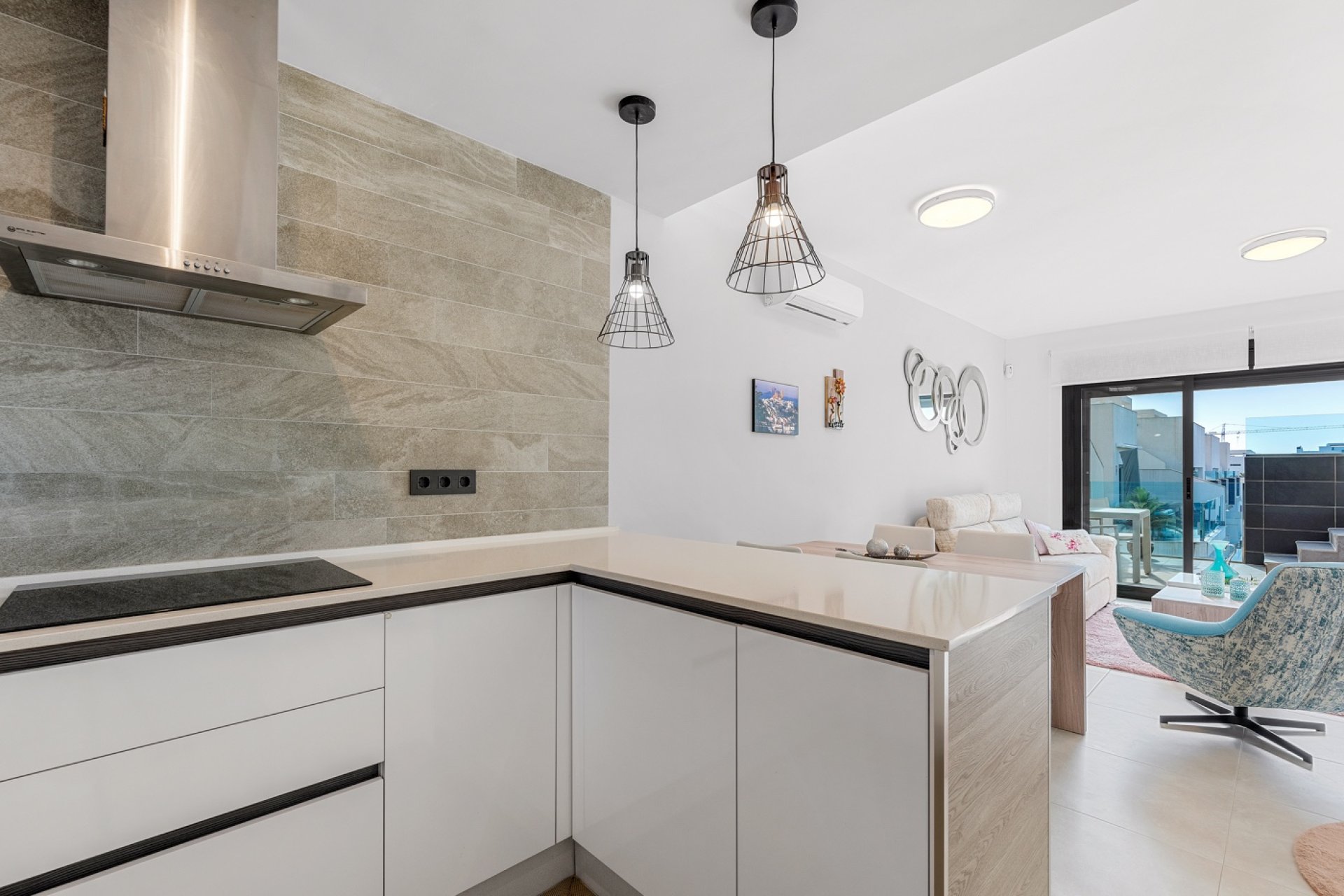 Återförsäljning - Apartment -
Guardamar del Segura - El Raso