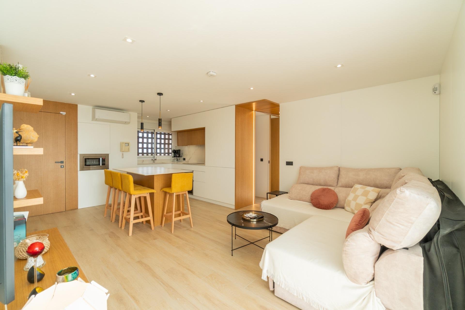 Återförsäljning - Apartment -
Guardamar del Segura - Guardamar Playa