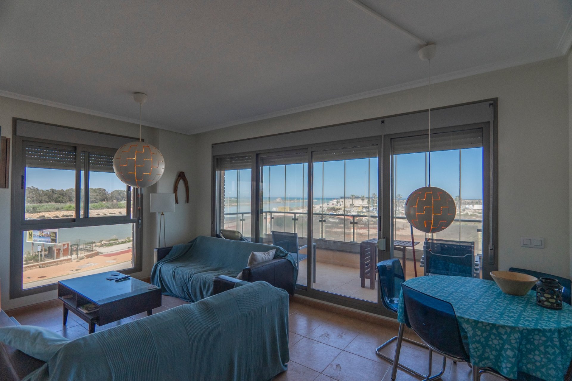Återförsäljning - Apartment -
Guardamar del Segura - Puerto Deportivo