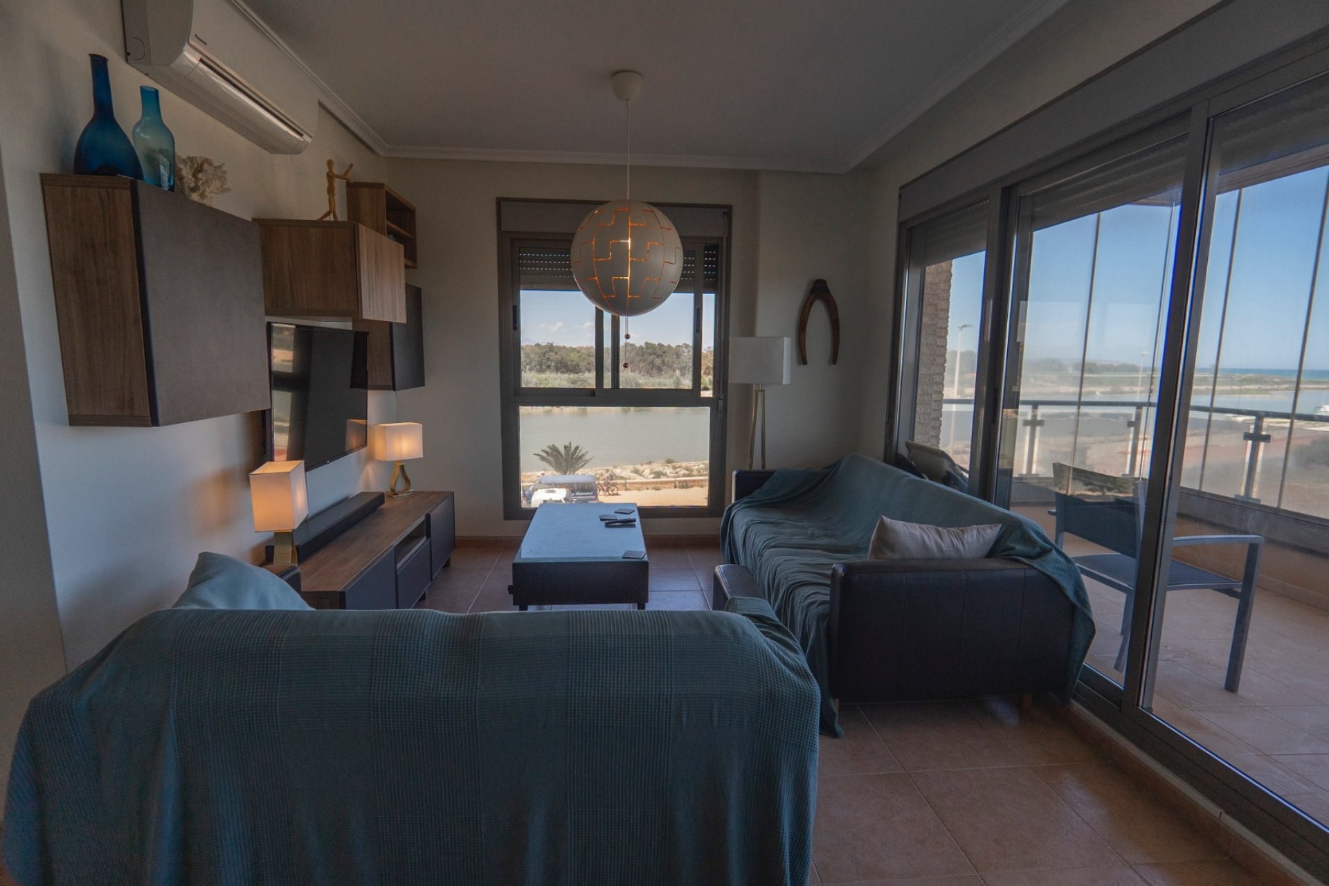 Återförsäljning - Apartment -
Guardamar del Segura - Puerto Deportivo