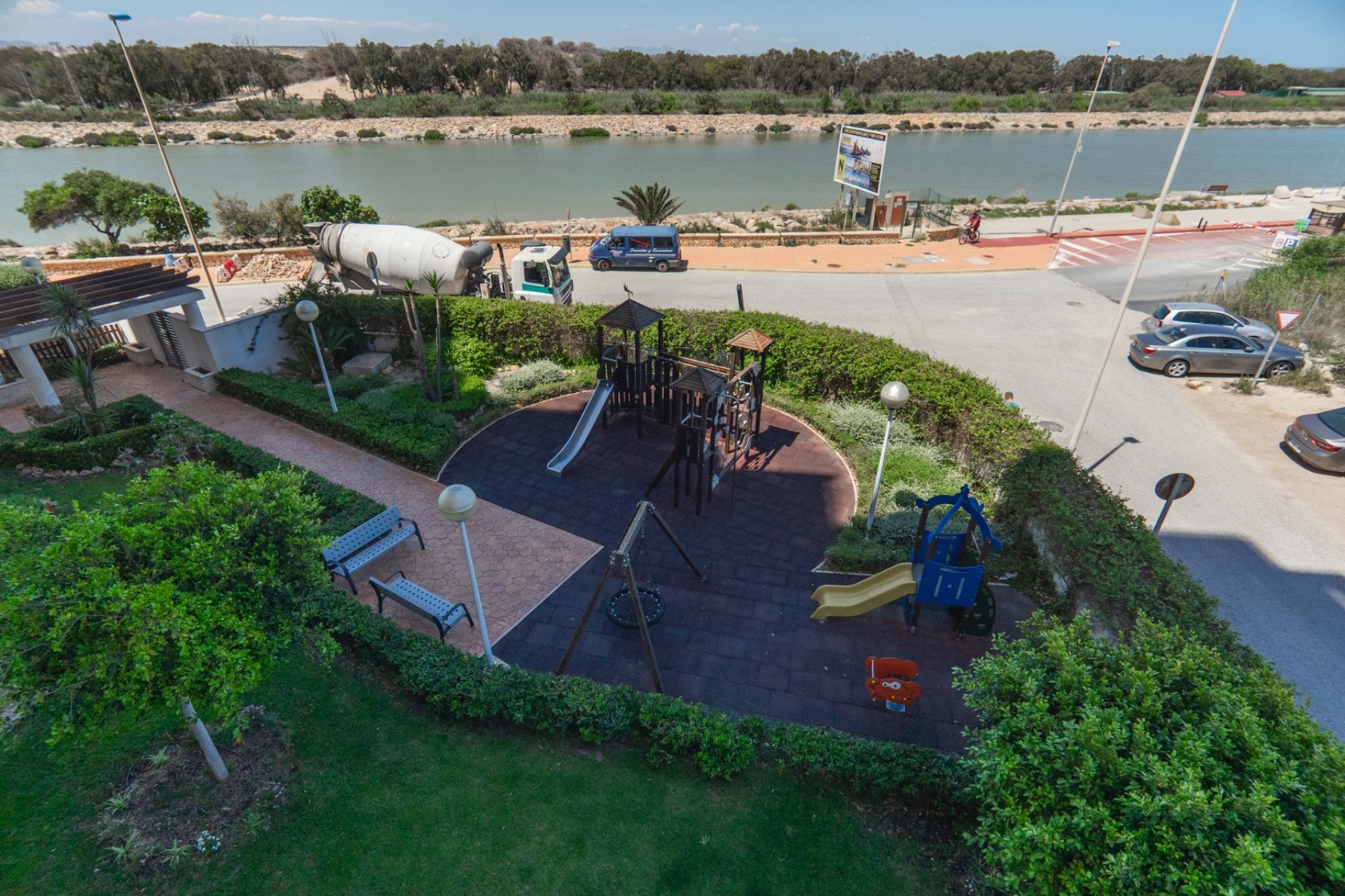 Återförsäljning - Apartment -
Guardamar del Segura - Puerto Deportivo