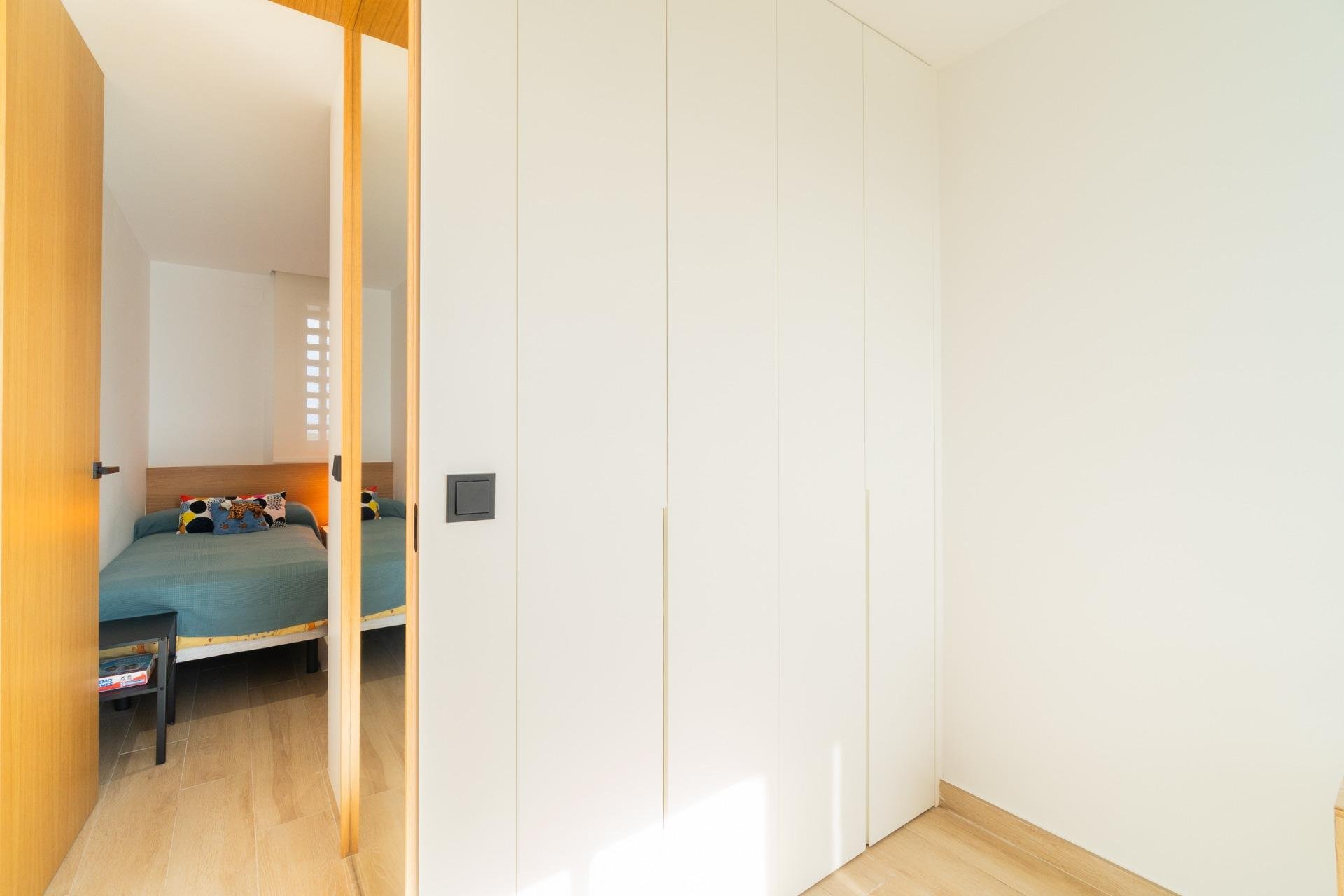 Återförsäljning - Apartment -
Guardamar del Segura - Puerto Deportivo