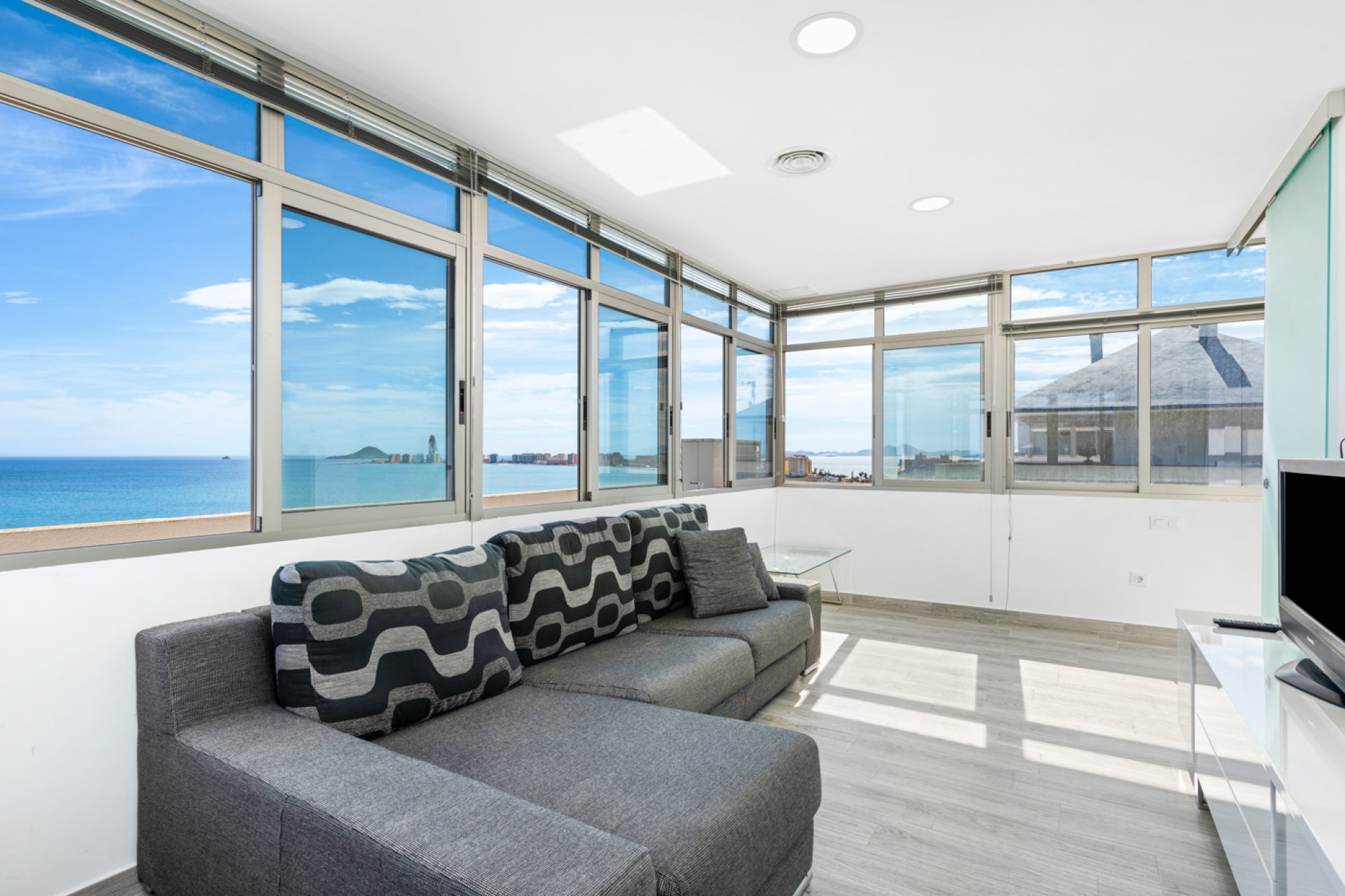 Återförsäljning - Apartment -
La Manga