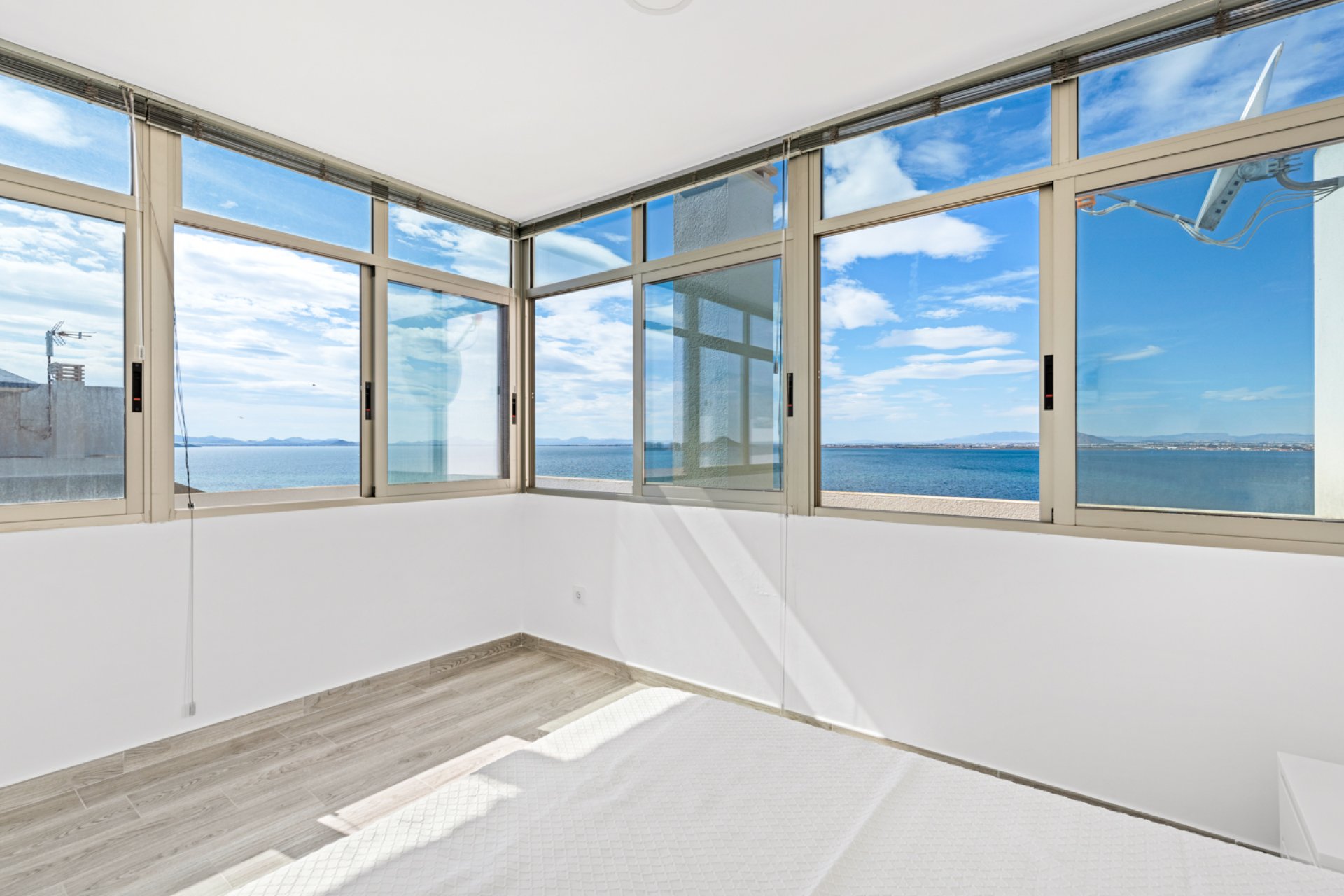 Återförsäljning - Apartment -
La Manga