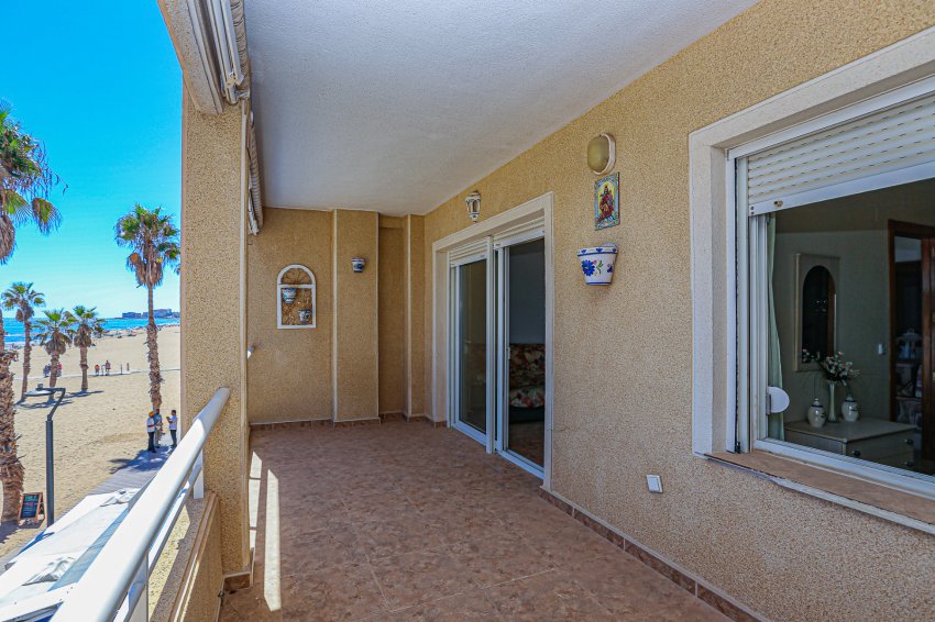 Återförsäljning - Apartment -
La Mata