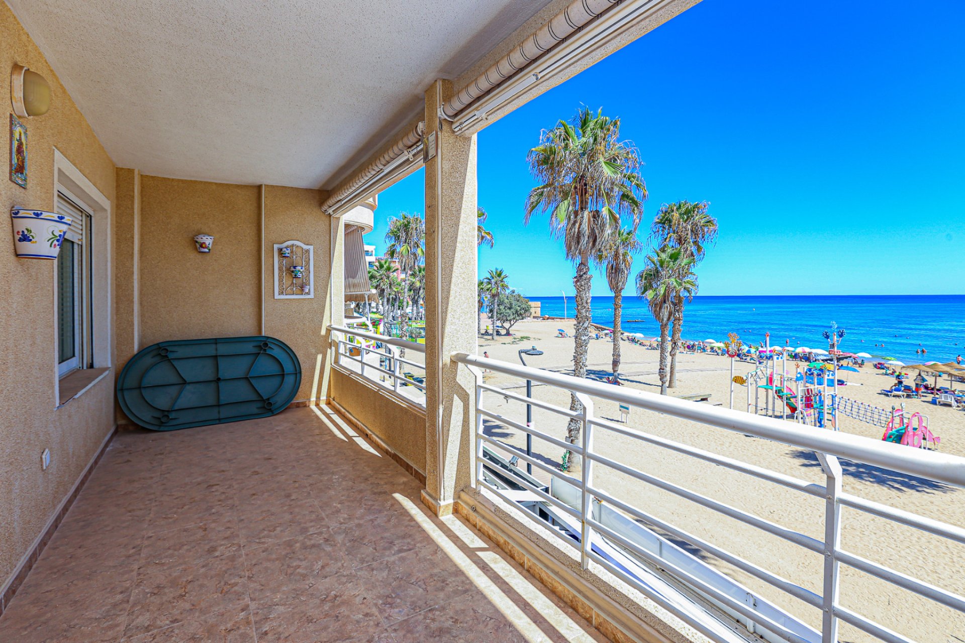 Återförsäljning - Apartment -
La Mata