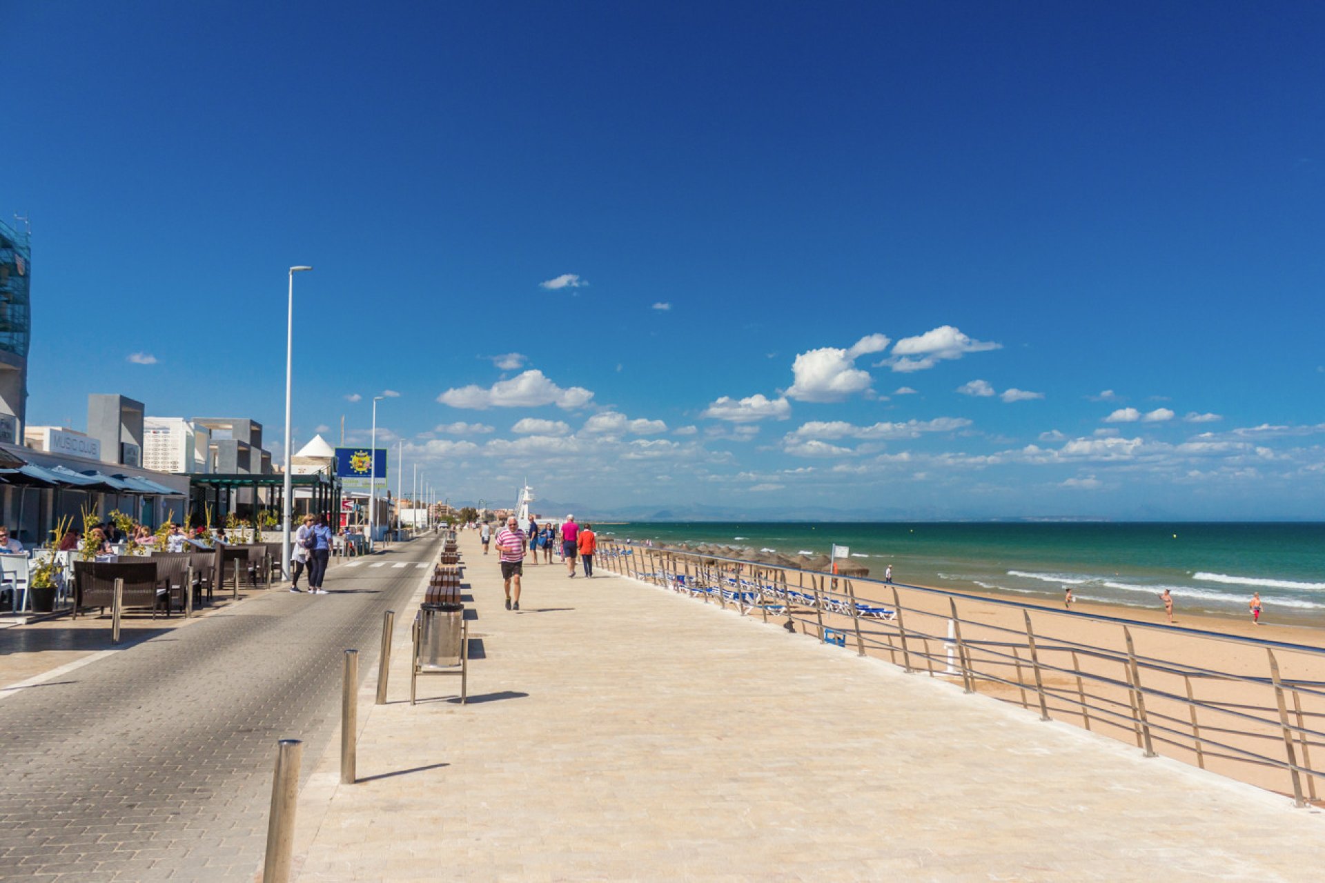 Återförsäljning - Apartment -
La Mata