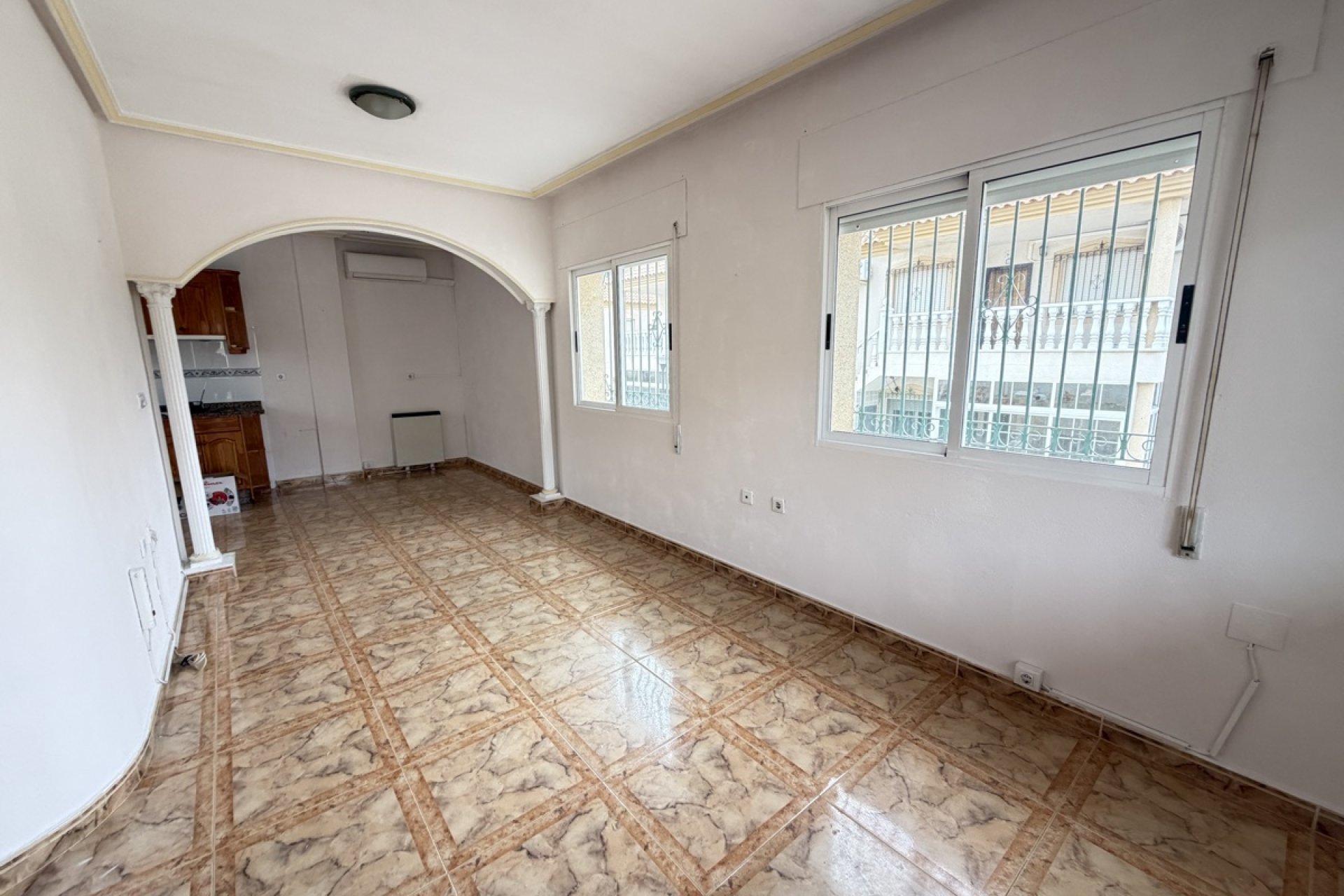 Återförsäljning - Apartment -
La Zenia