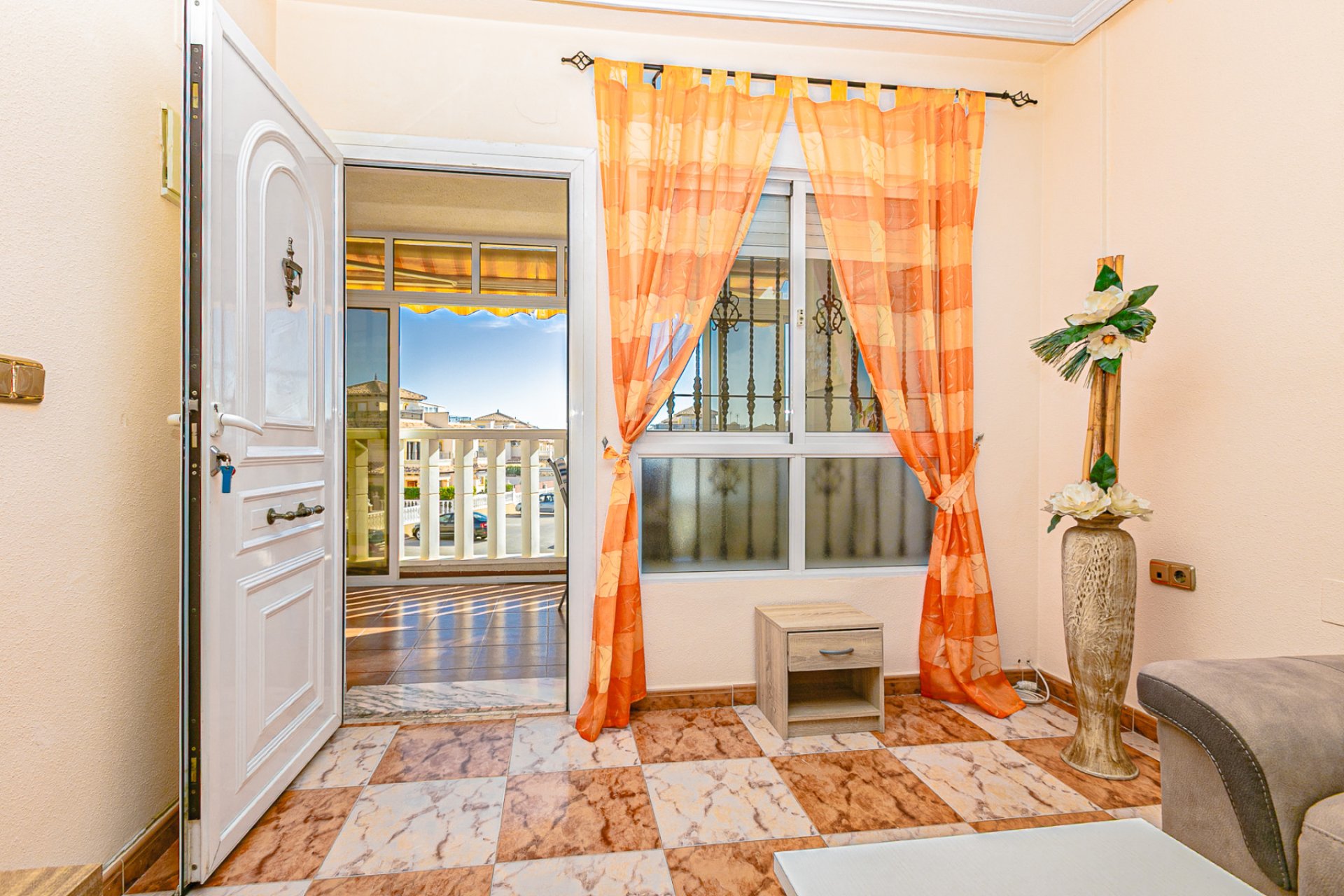 Återförsäljning - Apartment -
La Zenia