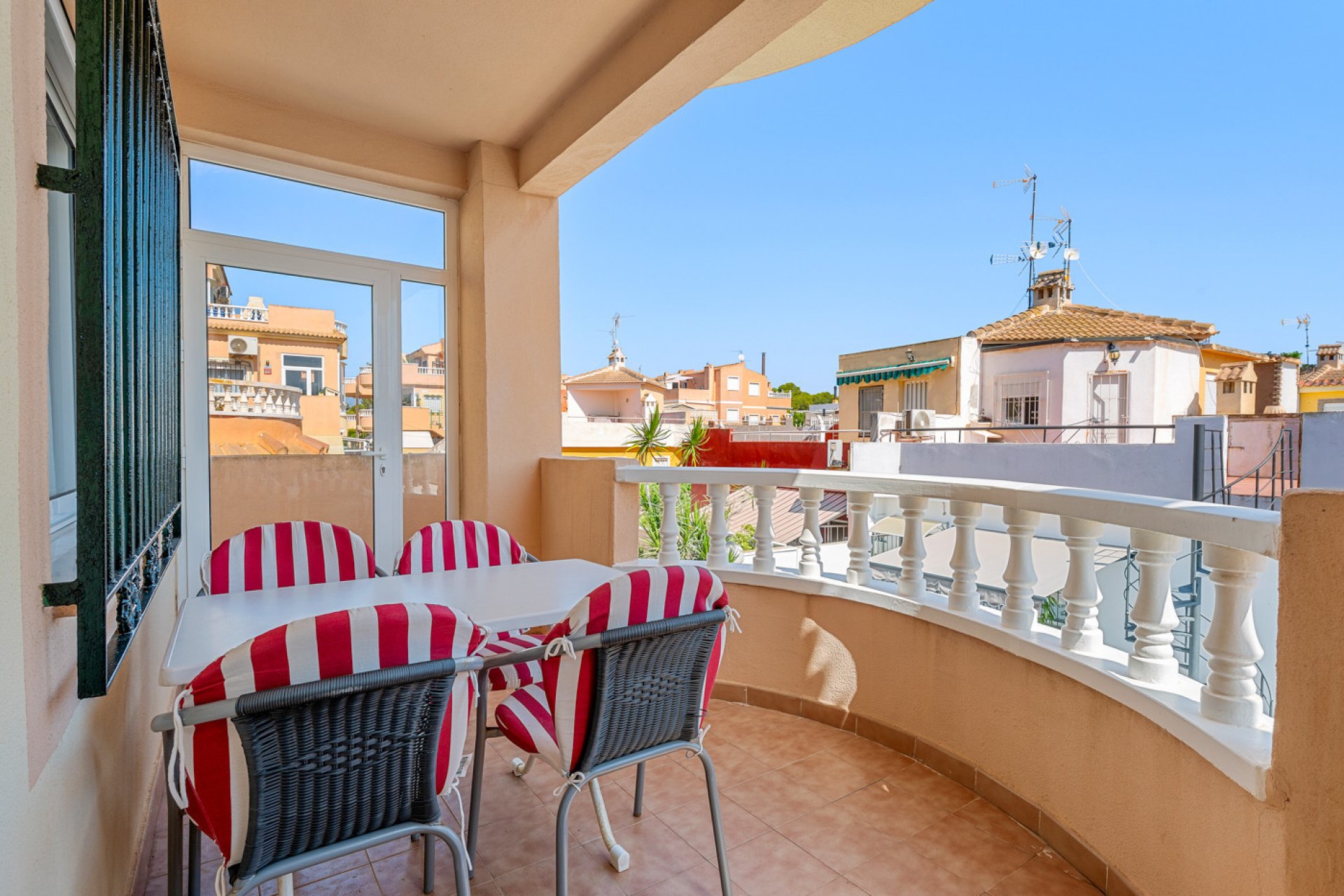 Återförsäljning - Apartment -
Lomas de Cabo Roig