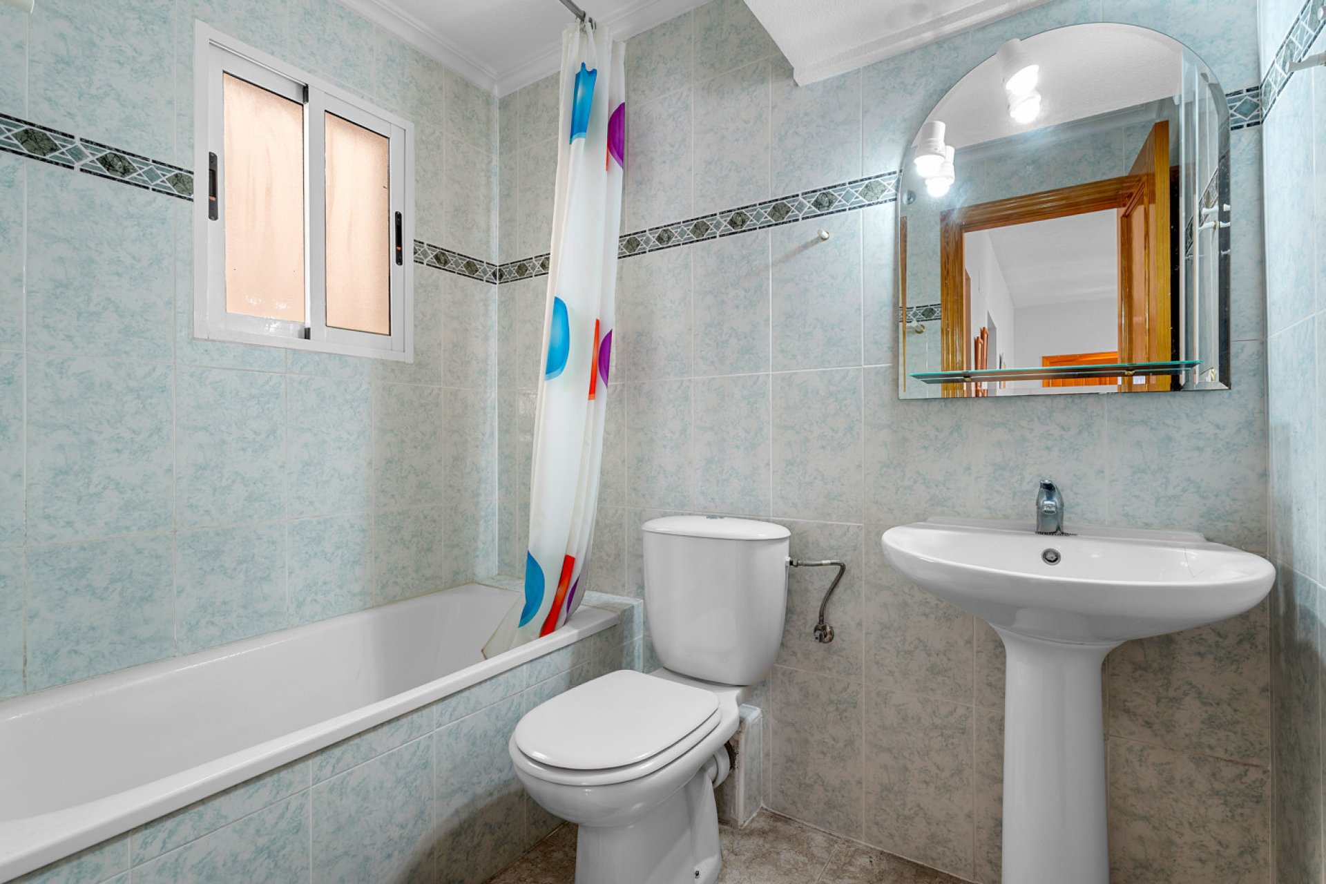 Återförsäljning - Apartment -
Lomas de Cabo Roig
