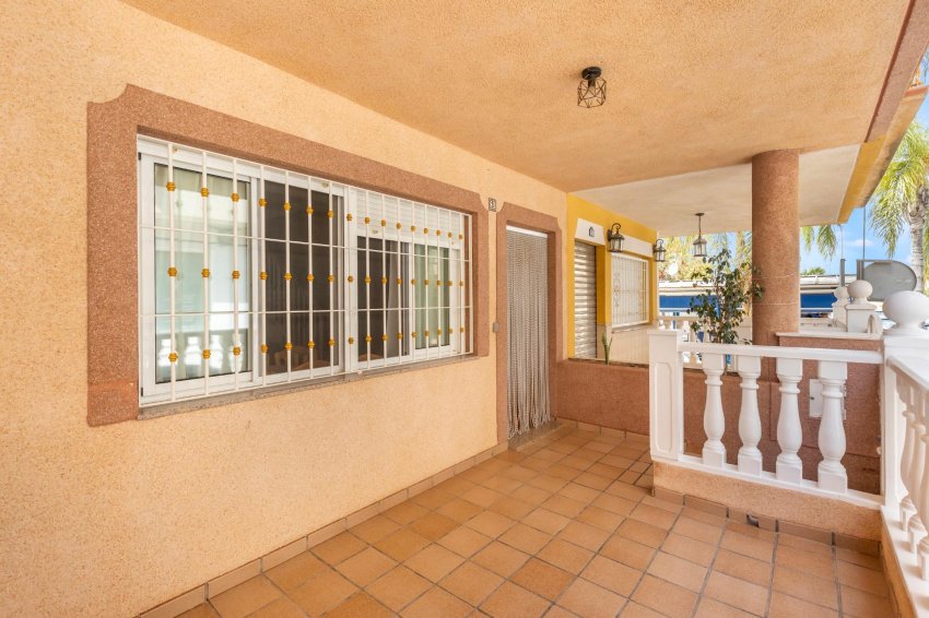 Återförsäljning - Apartment -
Los Alcázares - Centro