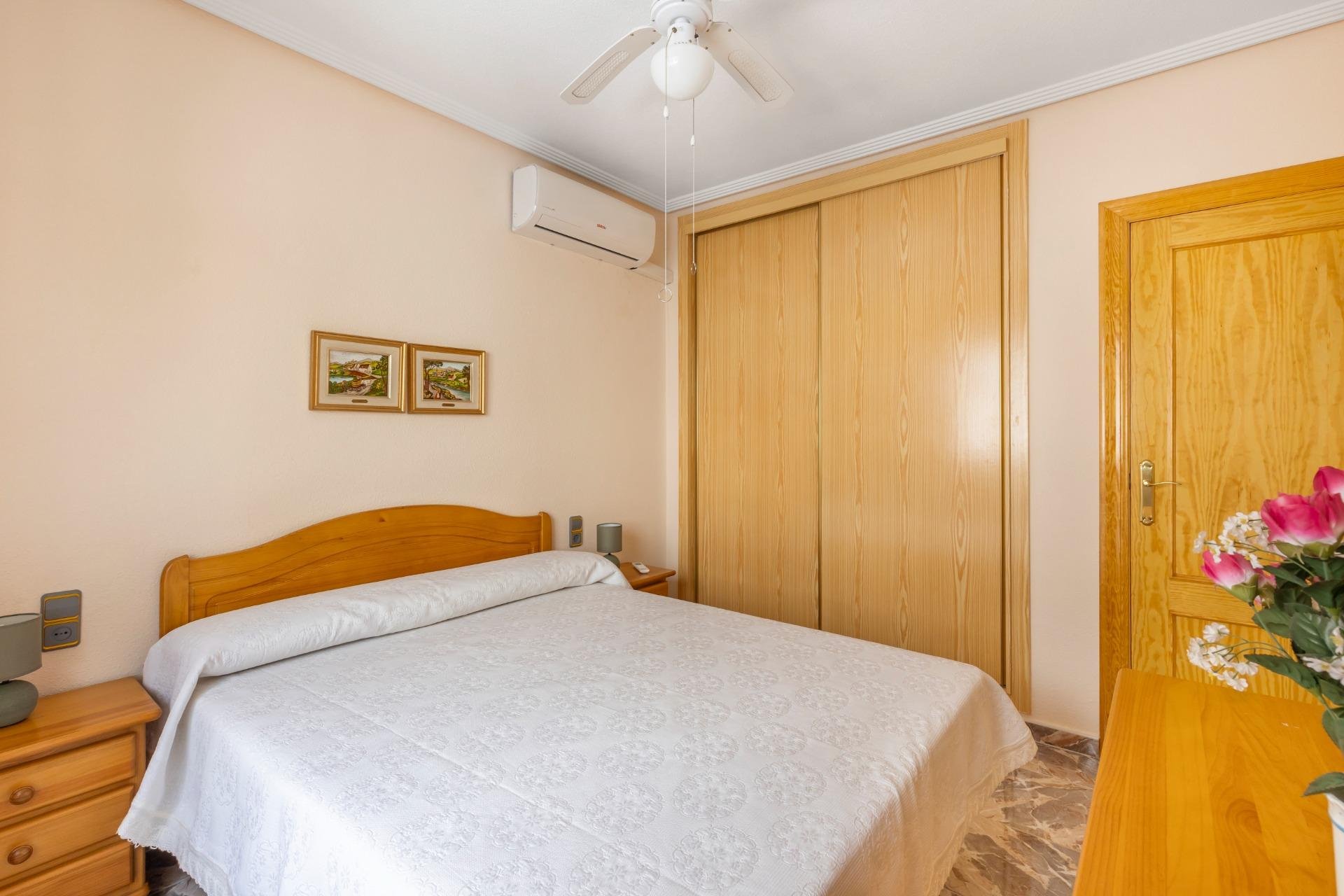Återförsäljning - Apartment -
Los Alcázares - Centro