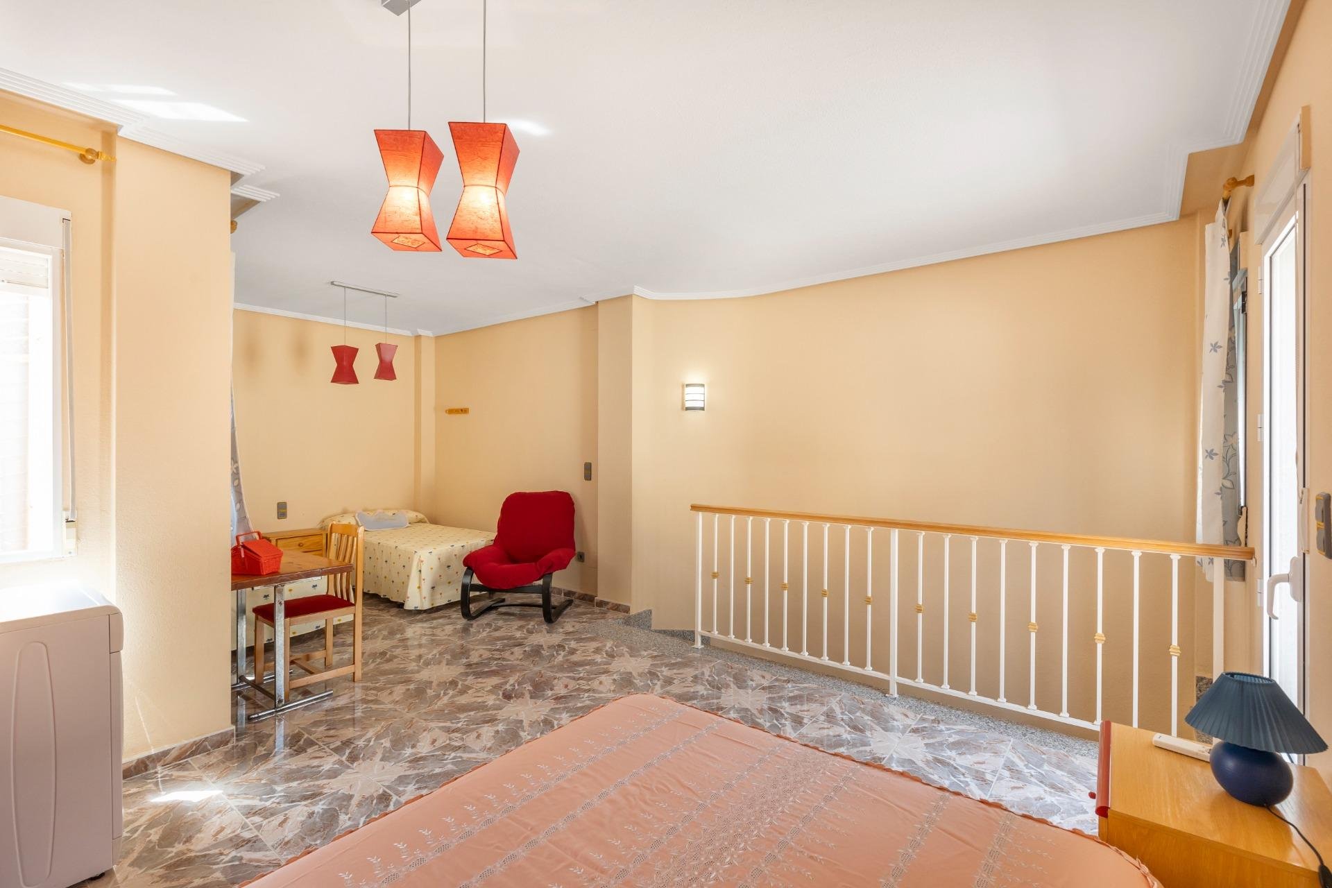 Återförsäljning - Apartment -
Los Alcázares - Centro