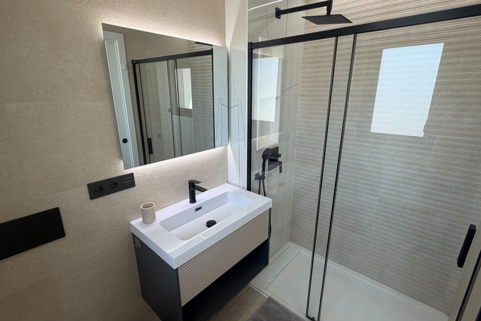 Återförsäljning - Apartment -
Los Alcázares - Dolores De Pacheco-santa Rosalía