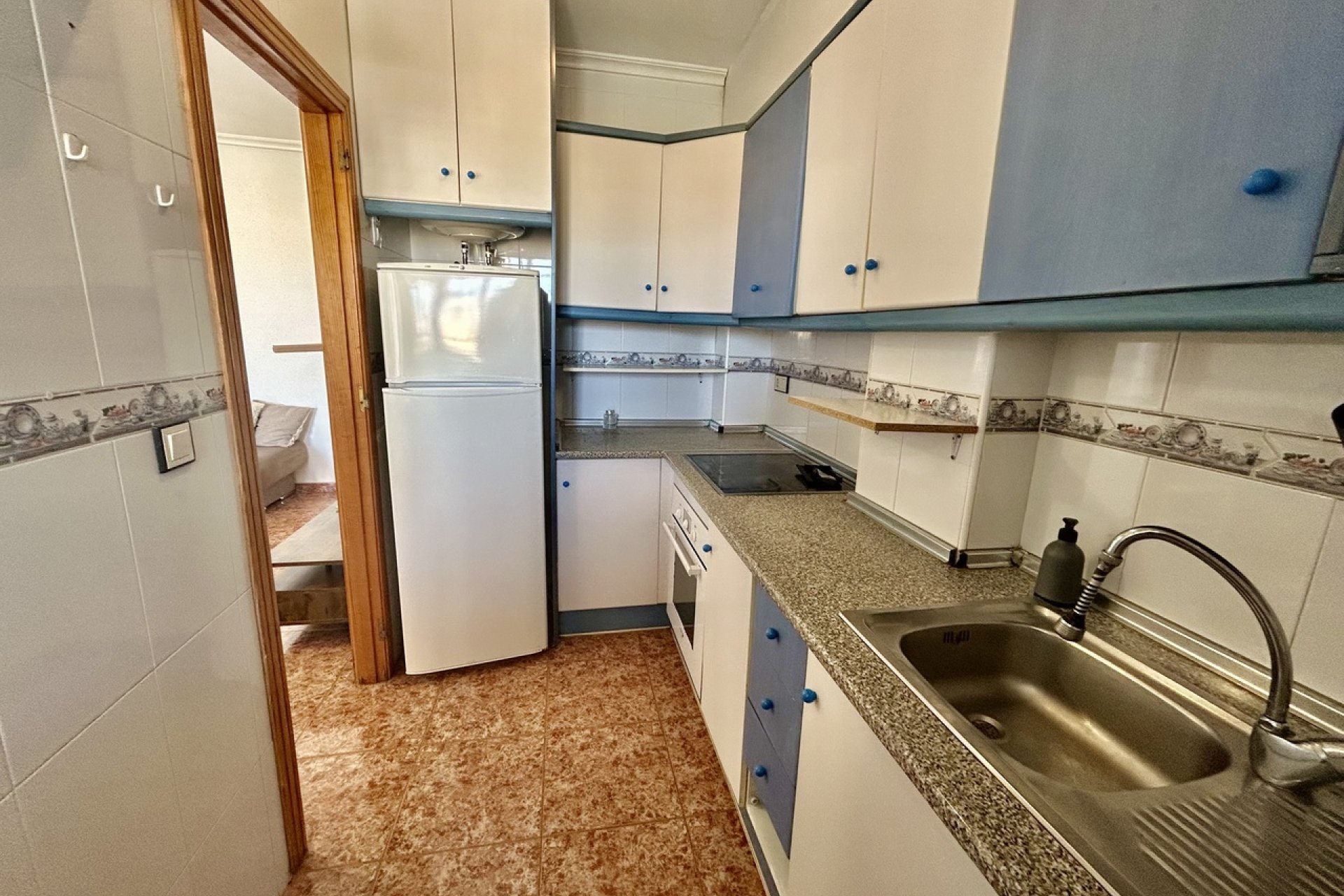 Återförsäljning - Apartment -
Los Altos - Dream Hills