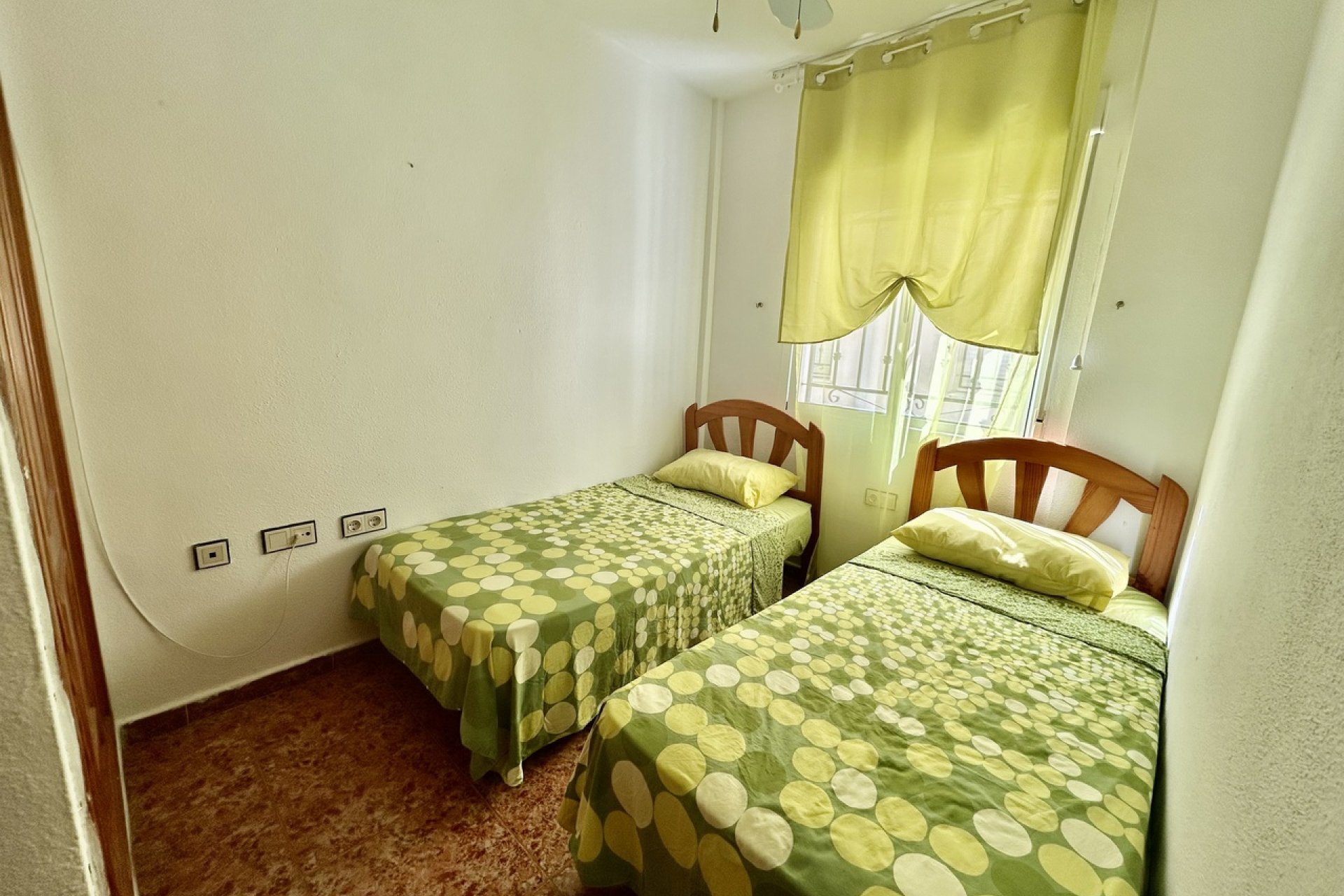 Återförsäljning - Apartment -
Los Altos - Dream Hills