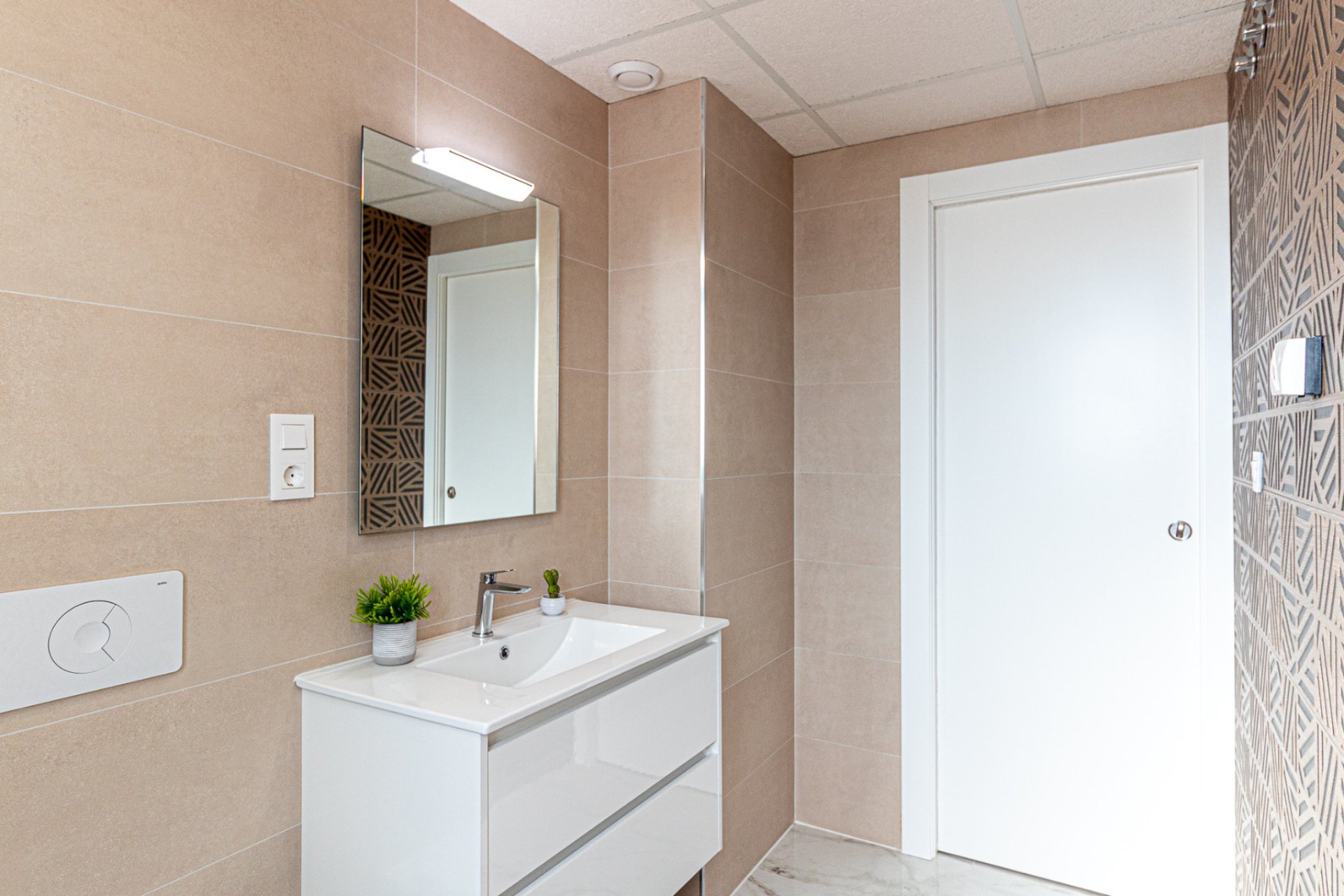 Återförsäljning - Apartment -
Los Altos