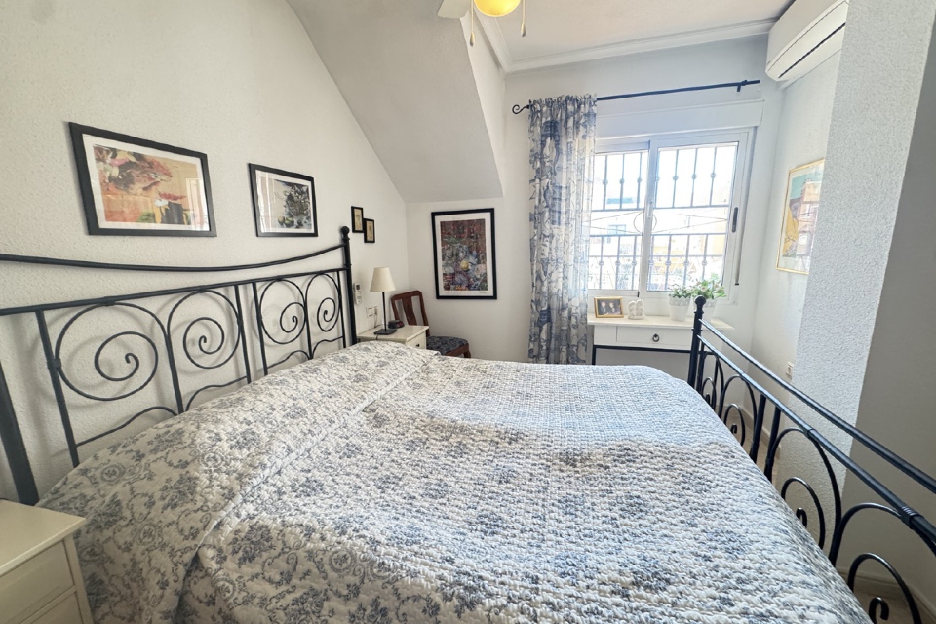 Återförsäljning - Apartment -
Los Altos