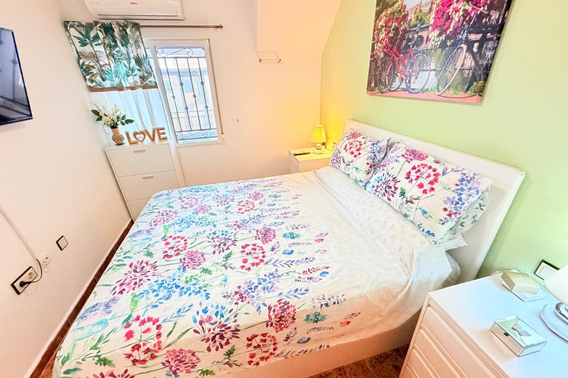 Återförsäljning - Apartment -
Los Montesinos - La Herrada