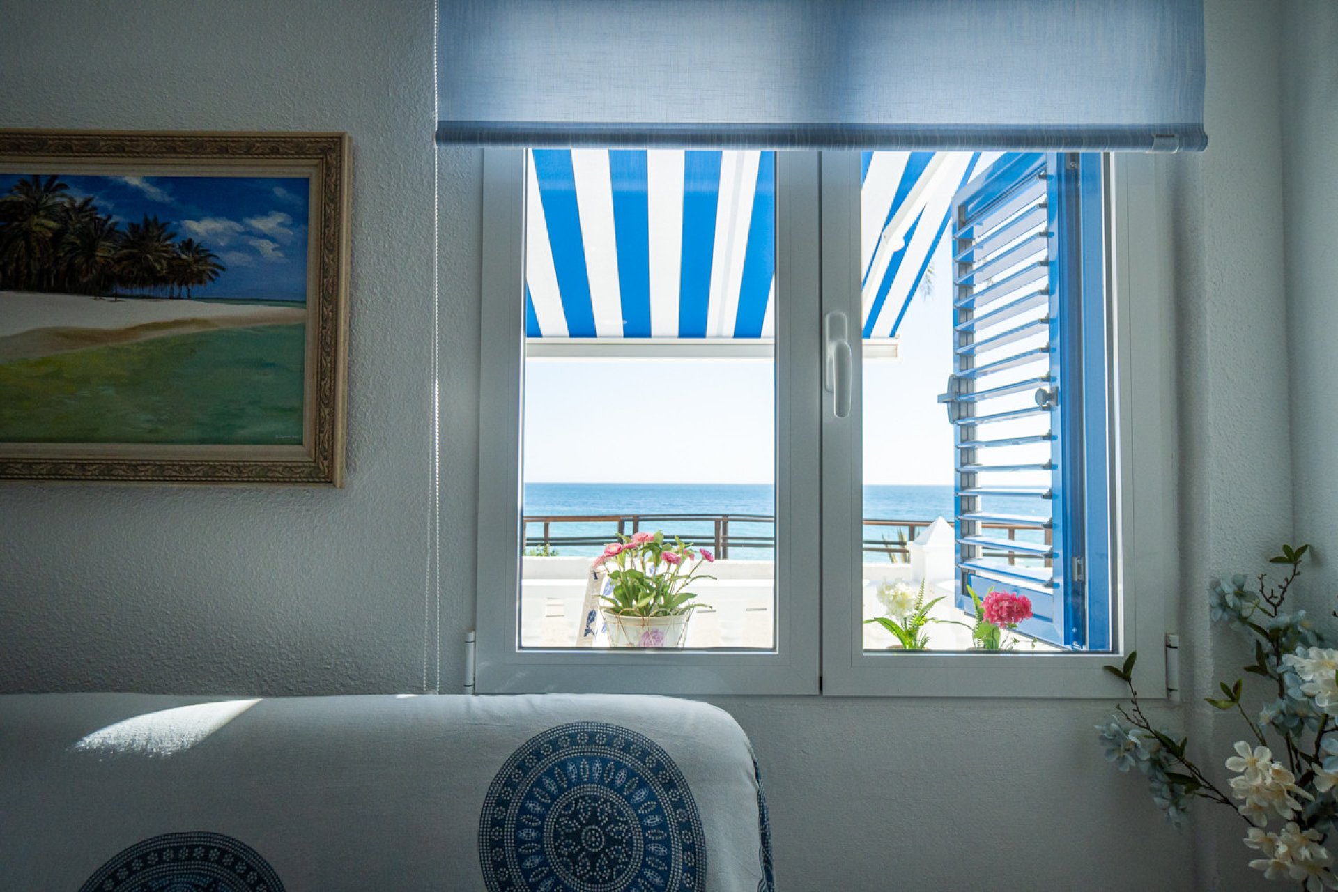 Återförsäljning - Apartment -
Mil Palmeras - Beach