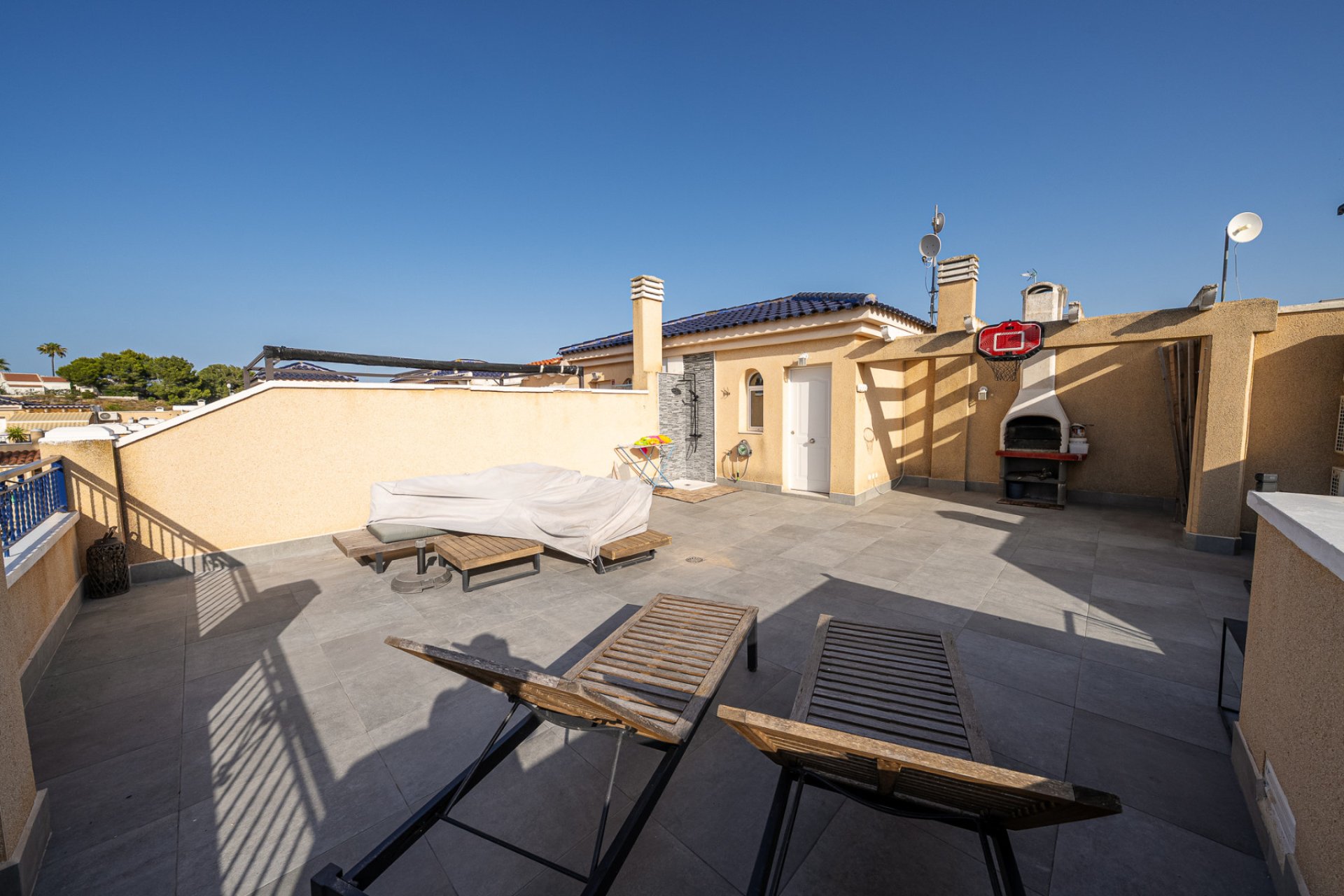 Återförsäljning - Apartment -
Mil Palmeras - Riomar