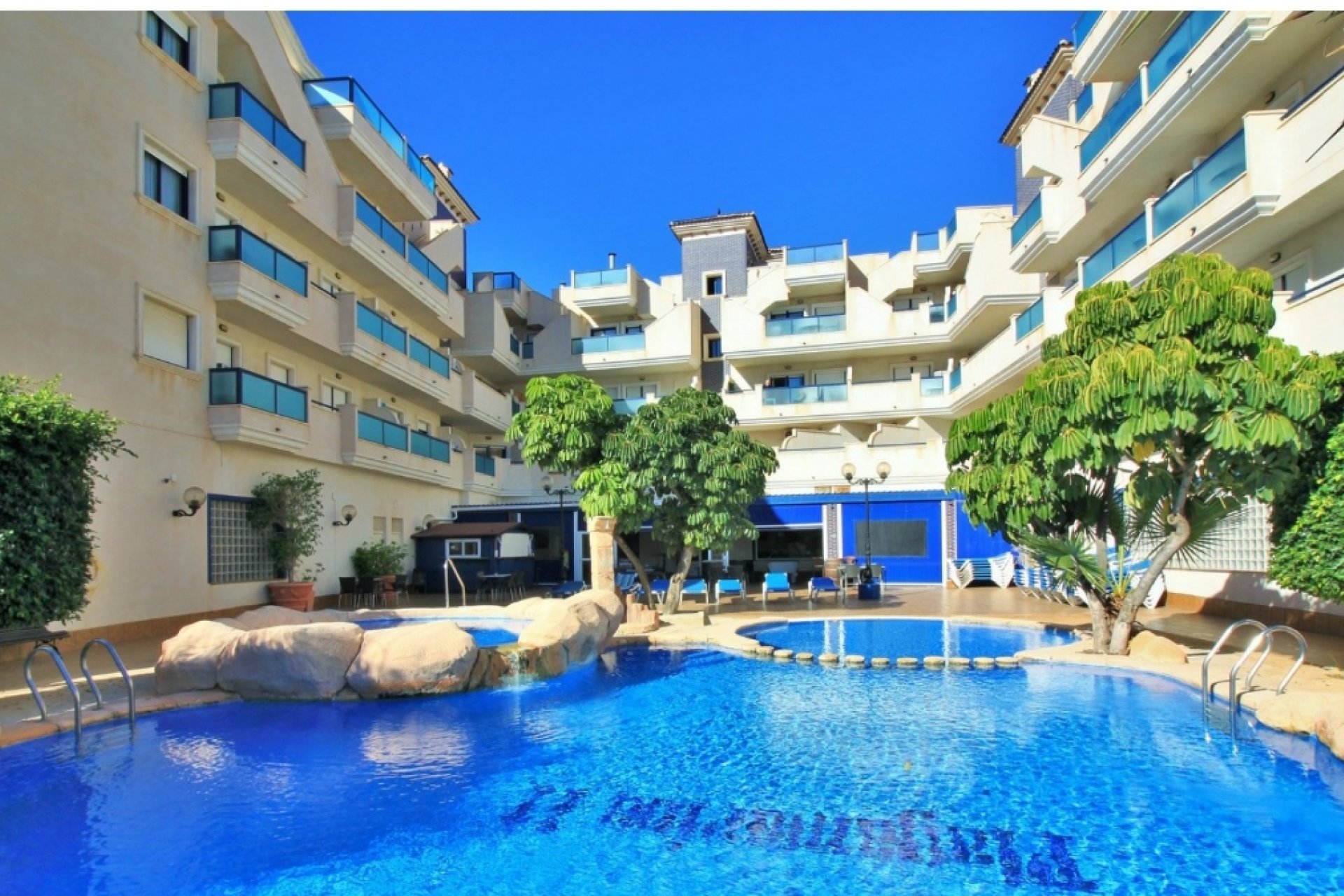 Återförsäljning - Apartment -
Orihuela - Aguamarina