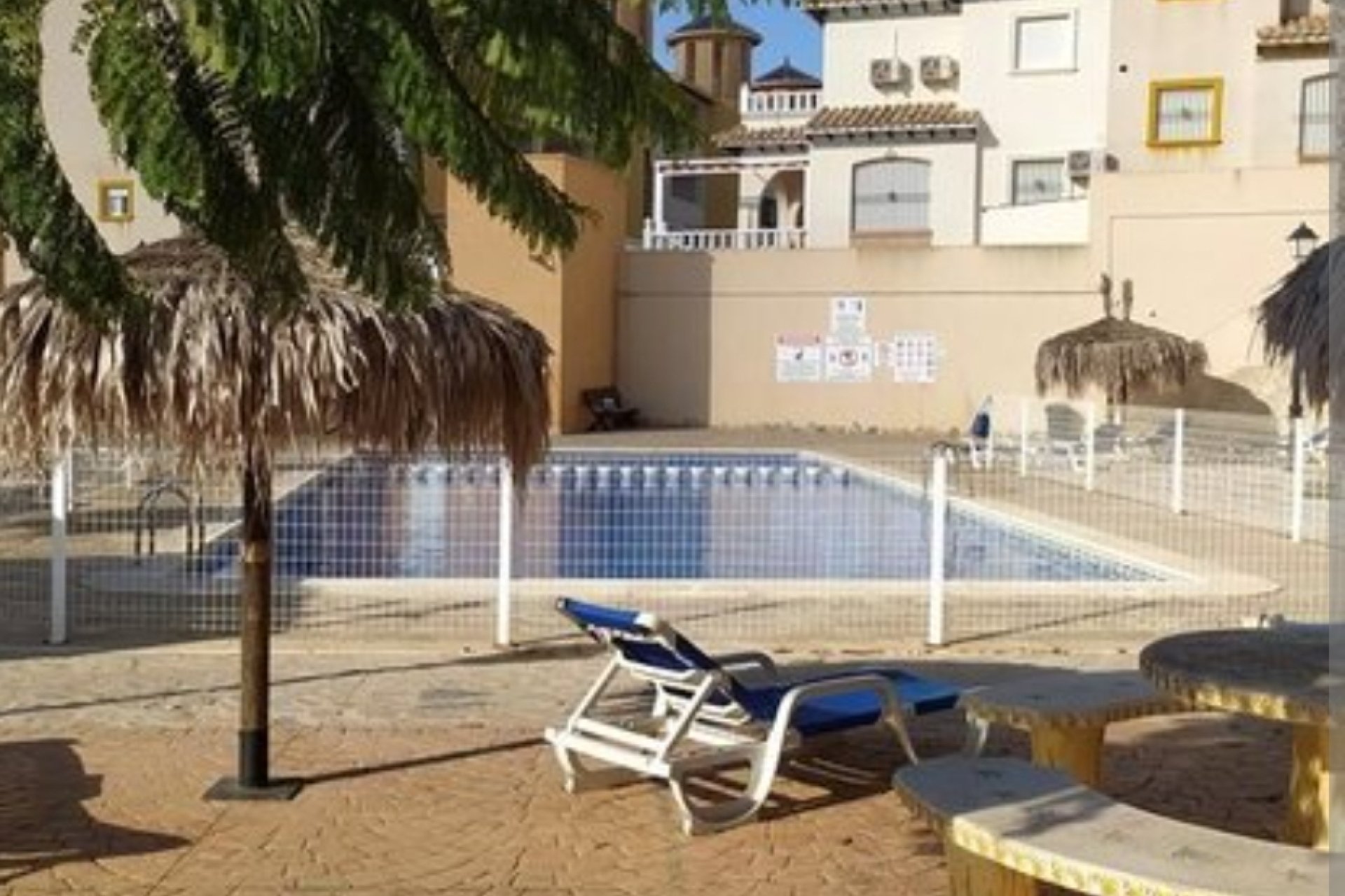Återförsäljning - Apartment -
Orihuela - Cabo Roig