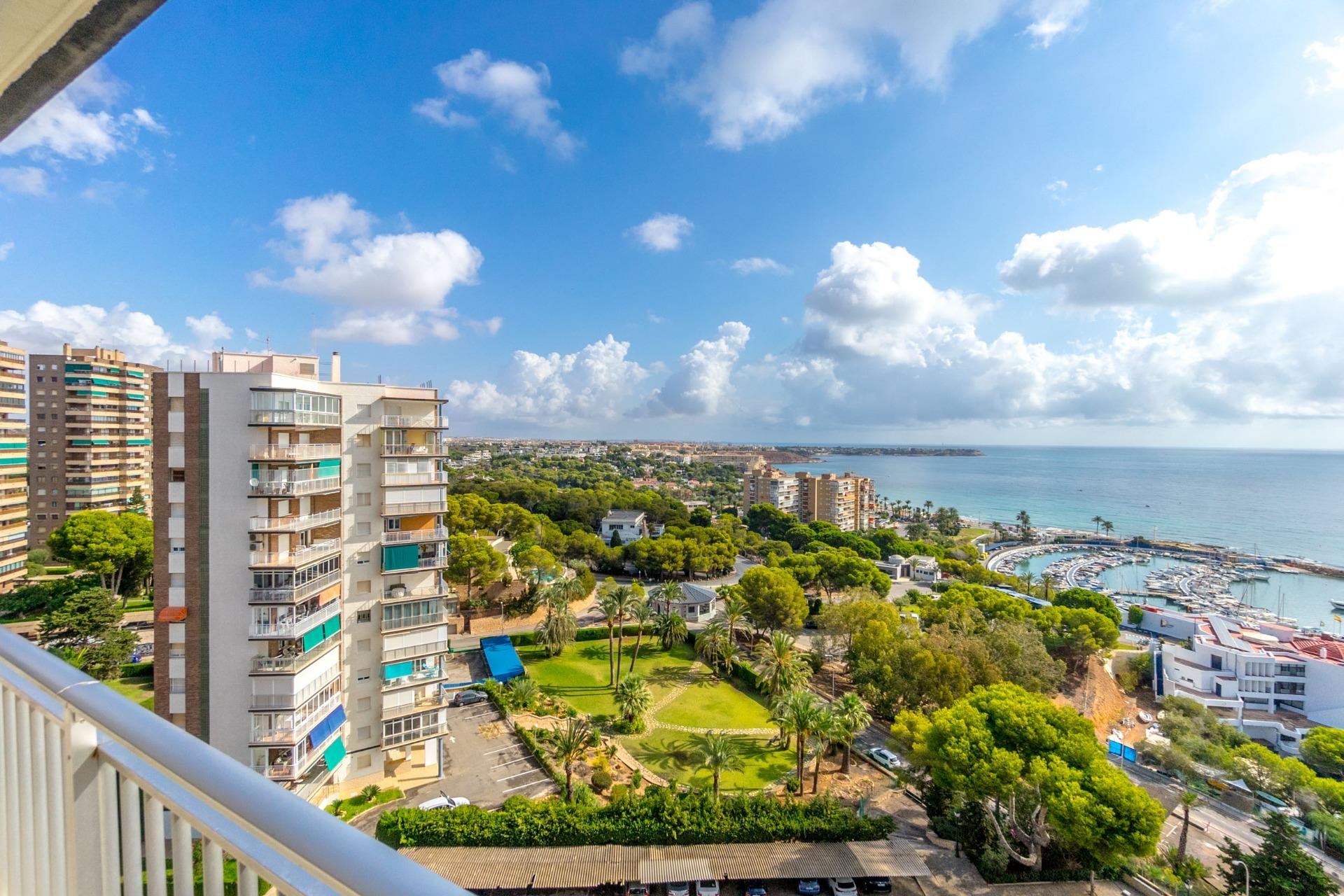 Återförsäljning - Apartment -
Orihuela Costa - Agua Marina