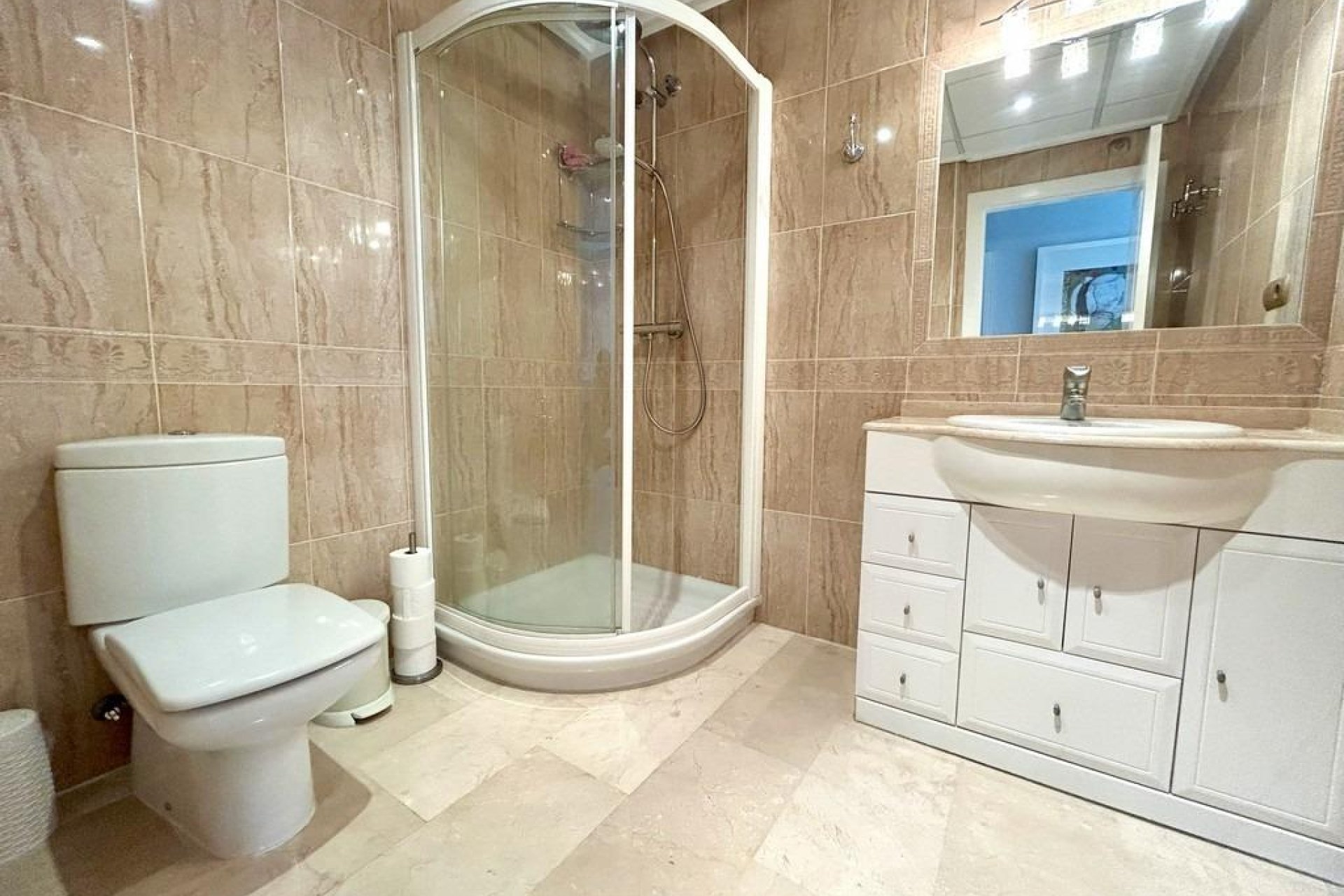 Återförsäljning - Apartment -
Orihuela Costa - Aguamarina