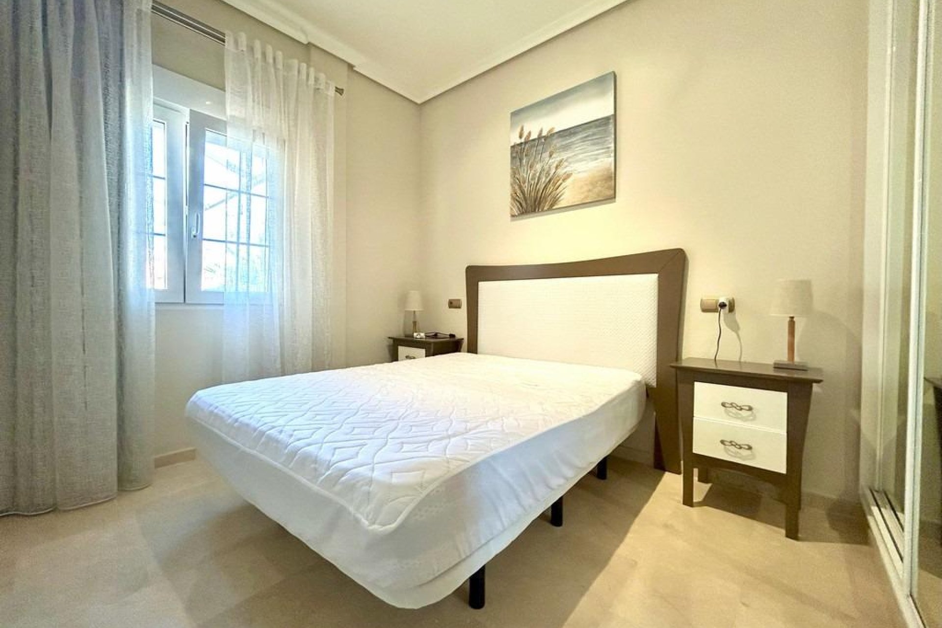 Återförsäljning - Apartment -
Orihuela Costa - Aguamarina