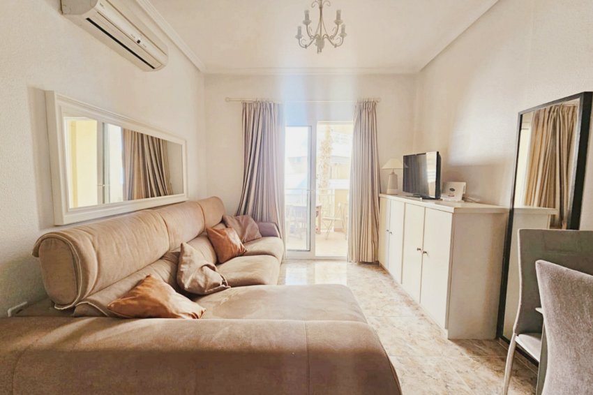 Återförsäljning - Apartment -
Orihuela Costa - Aguamarina