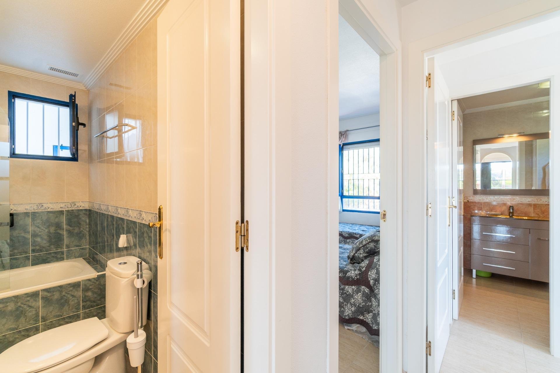 Återförsäljning - Apartment -
Orihuela Costa - Altos de Campoamor
