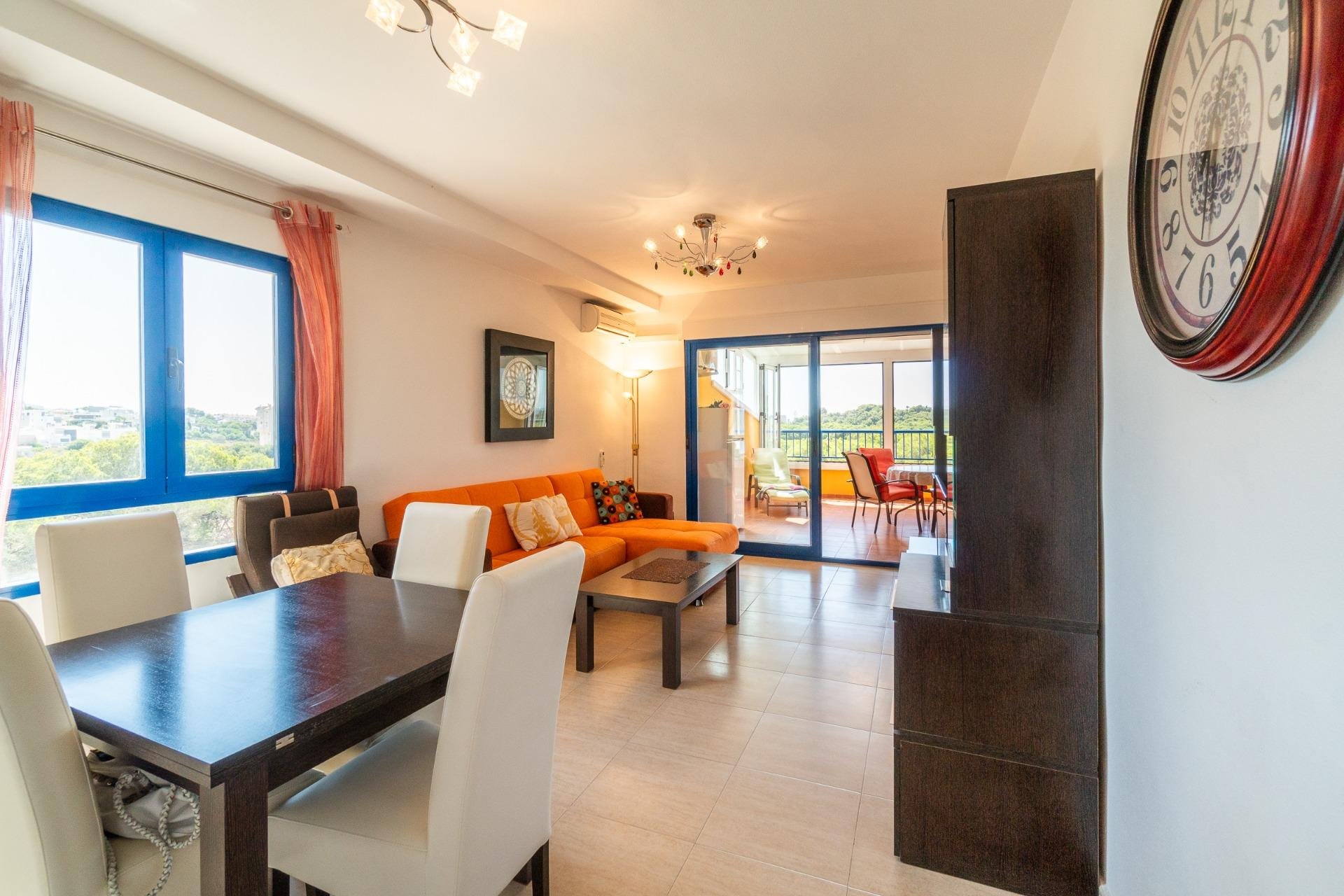 Återförsäljning - Apartment -
Orihuela Costa - Altos de Campoamor