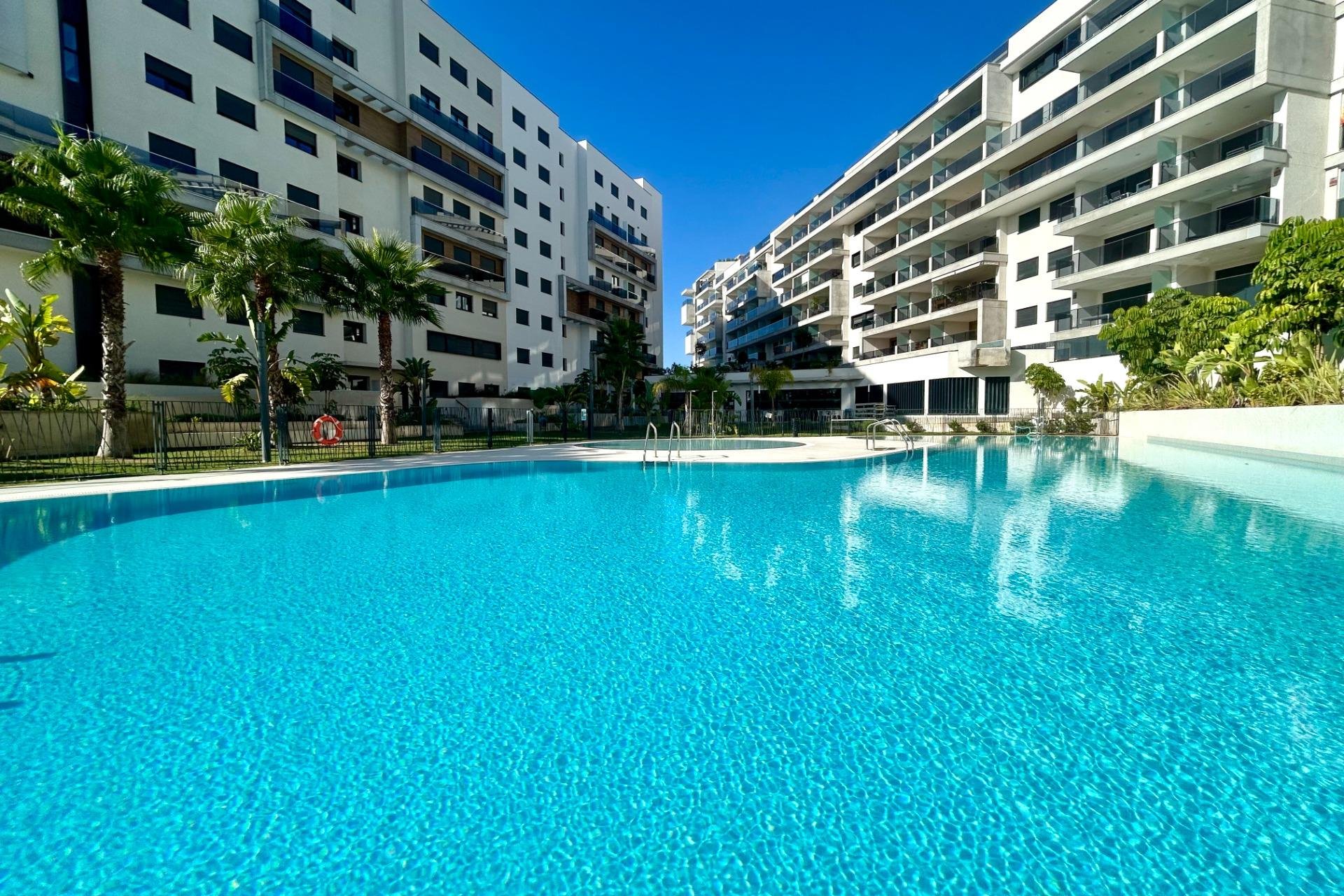 Återförsäljning - Apartment -
Orihuela Costa - Altos de Campoamor