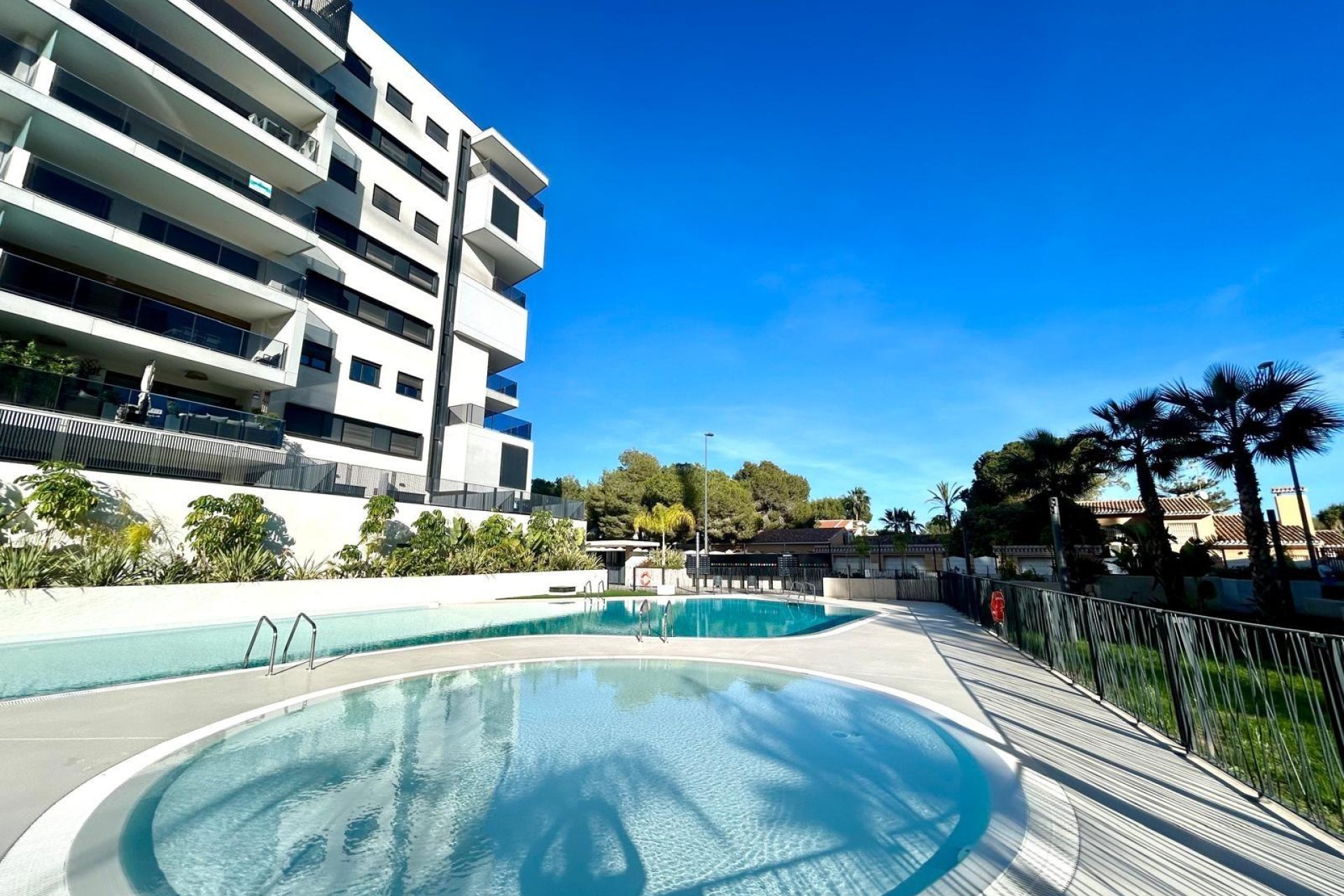 Återförsäljning - Apartment -
Orihuela Costa - Altos de Campoamor