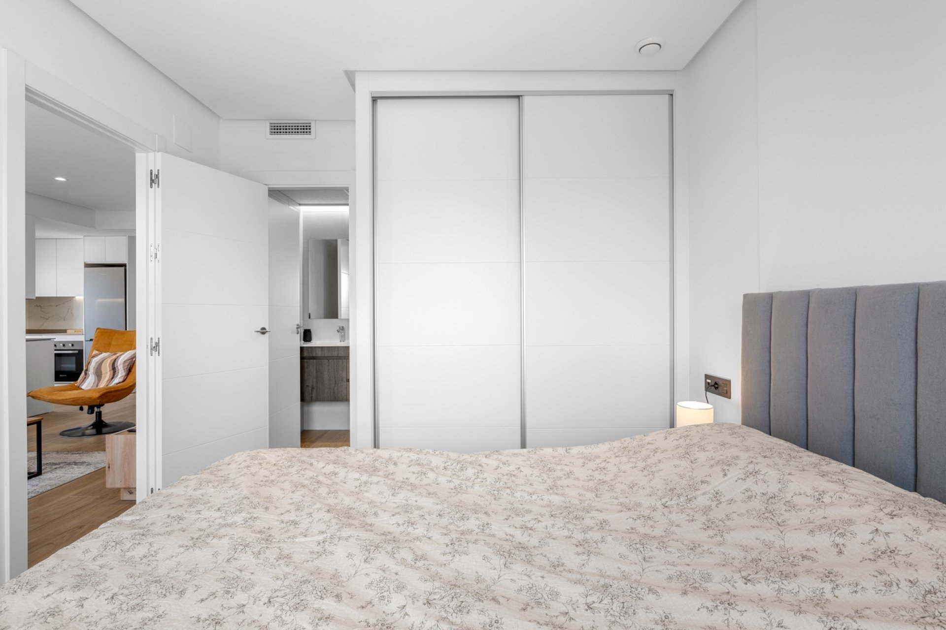 Återförsäljning - Apartment -
Orihuela - Costa Blanca South