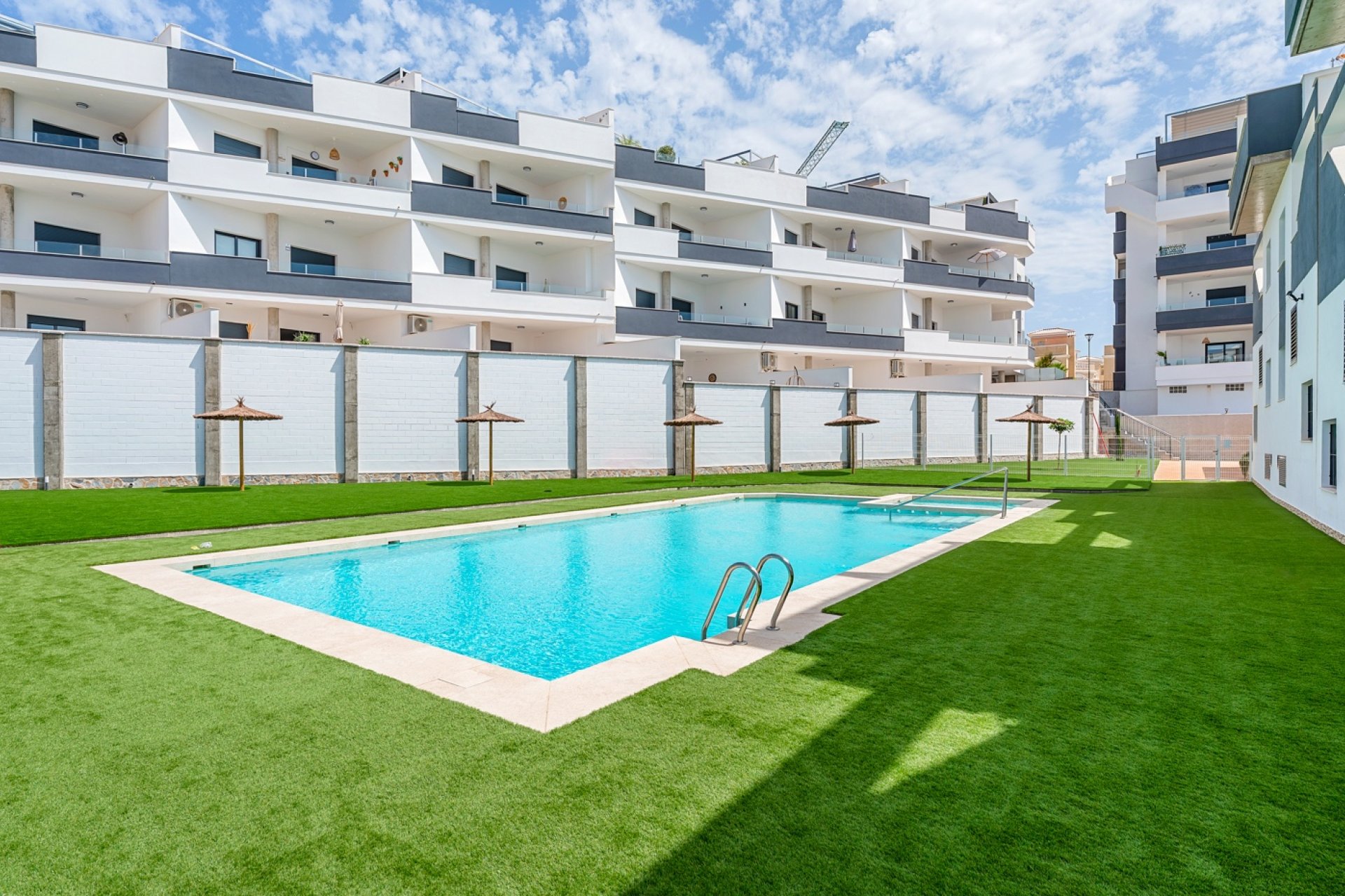 Återförsäljning - Apartment -
Orihuela - Costa Blanca South