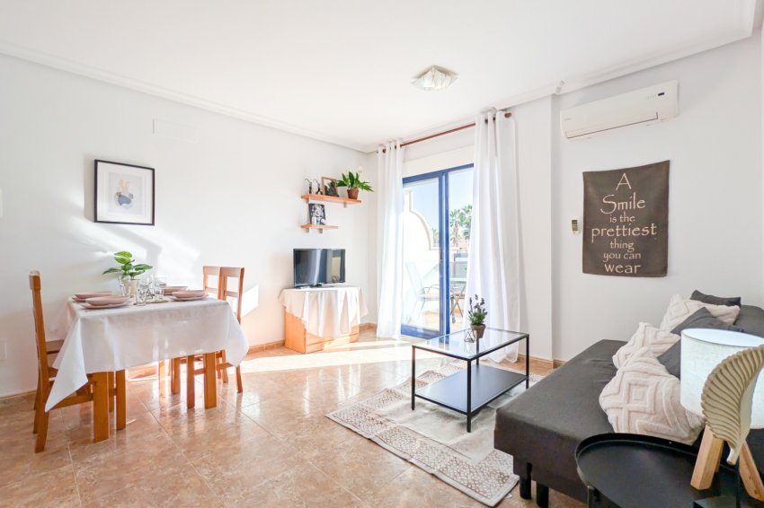 Återförsäljning - Apartment -
Orihuela Costa - Cabo Roig