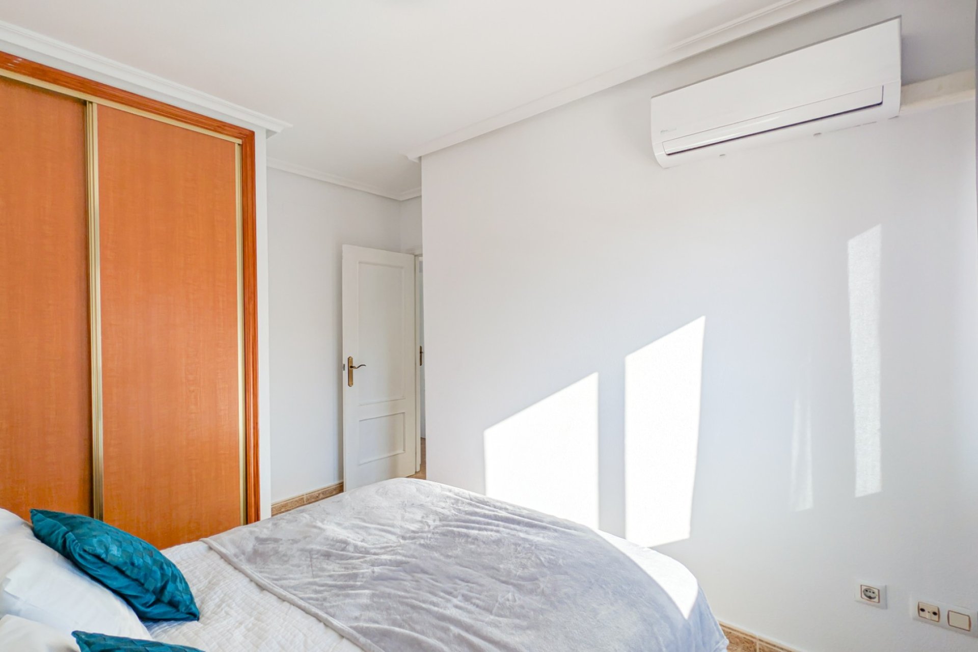 Återförsäljning - Apartment -
Orihuela Costa - Cabo Roig