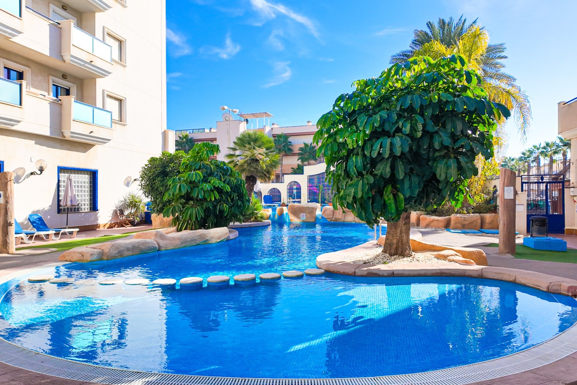 Återförsäljning - Apartment -
Orihuela Costa - Cabo Roig