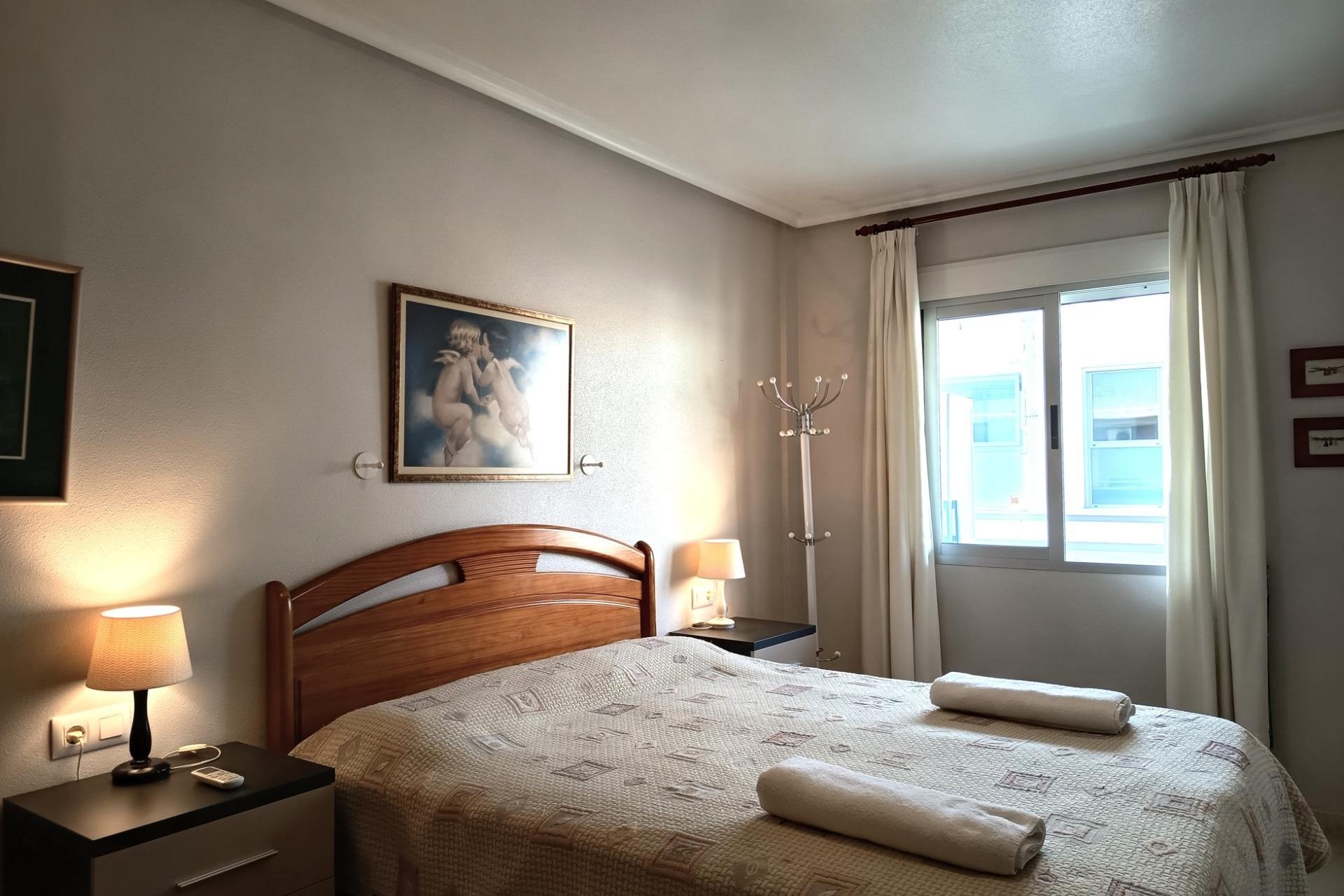 Återförsäljning - Apartment -
Orihuela Costa - Cabo Roig