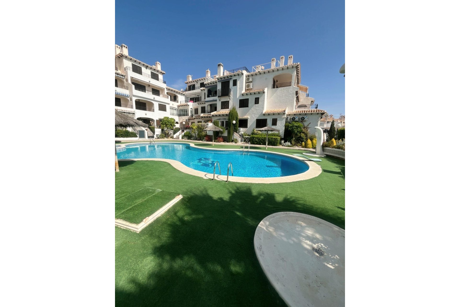 Återförsäljning - Apartment -
Orihuela Costa - Cabo Roig