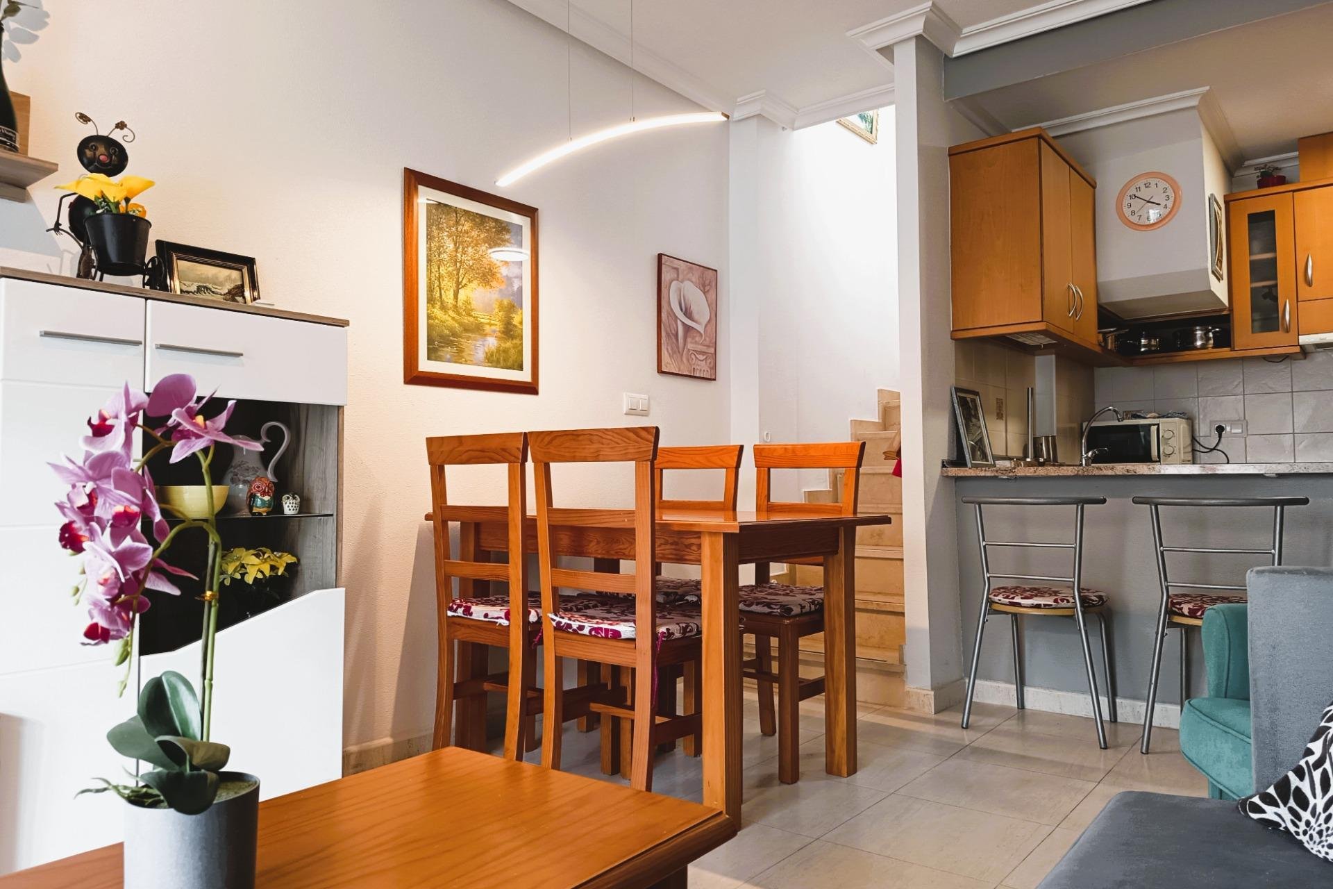 Återförsäljning - Apartment -
Orihuela Costa - Cabo Roig