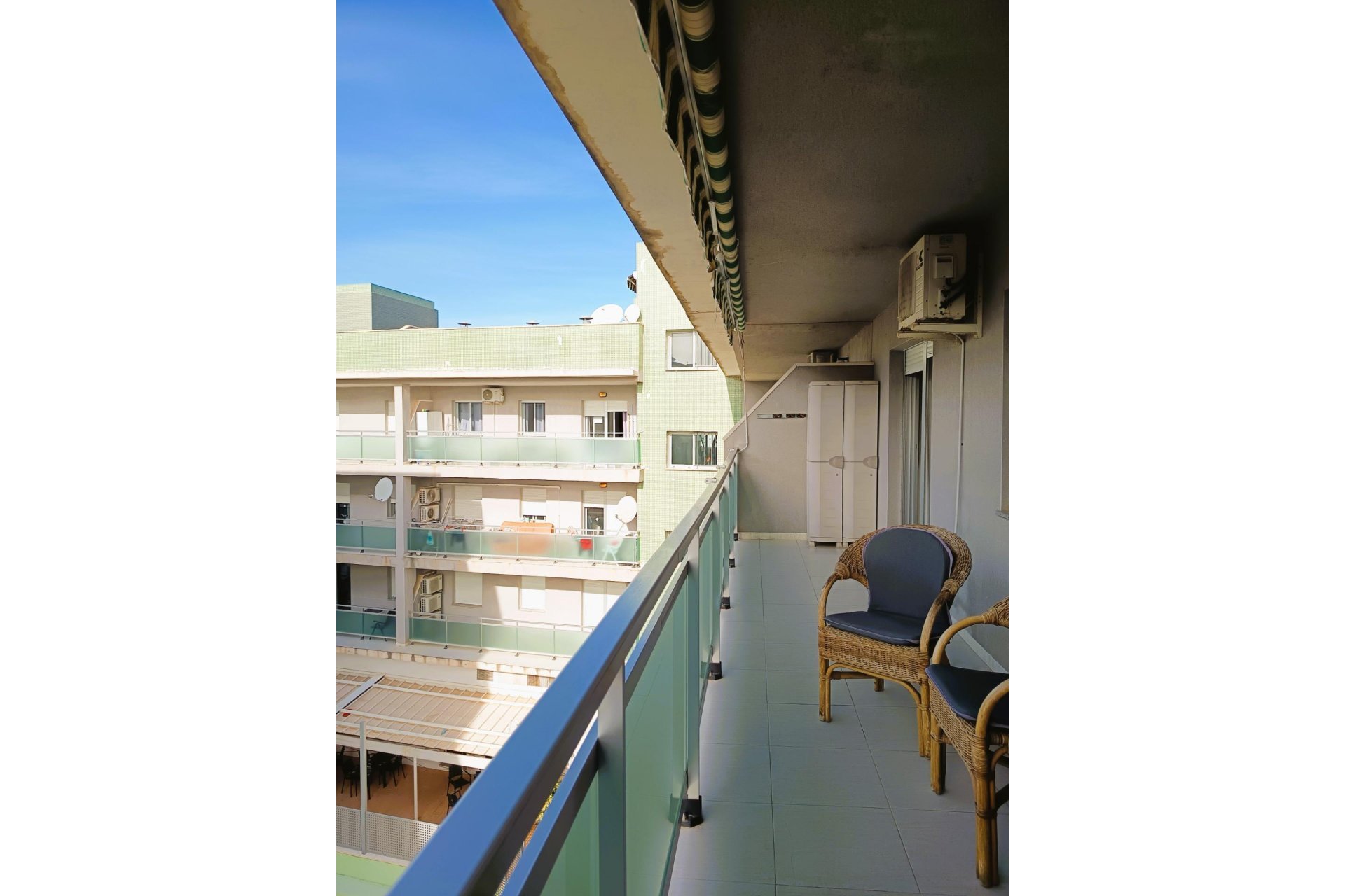 Återförsäljning - Apartment -
Orihuela Costa - Cabo Roig