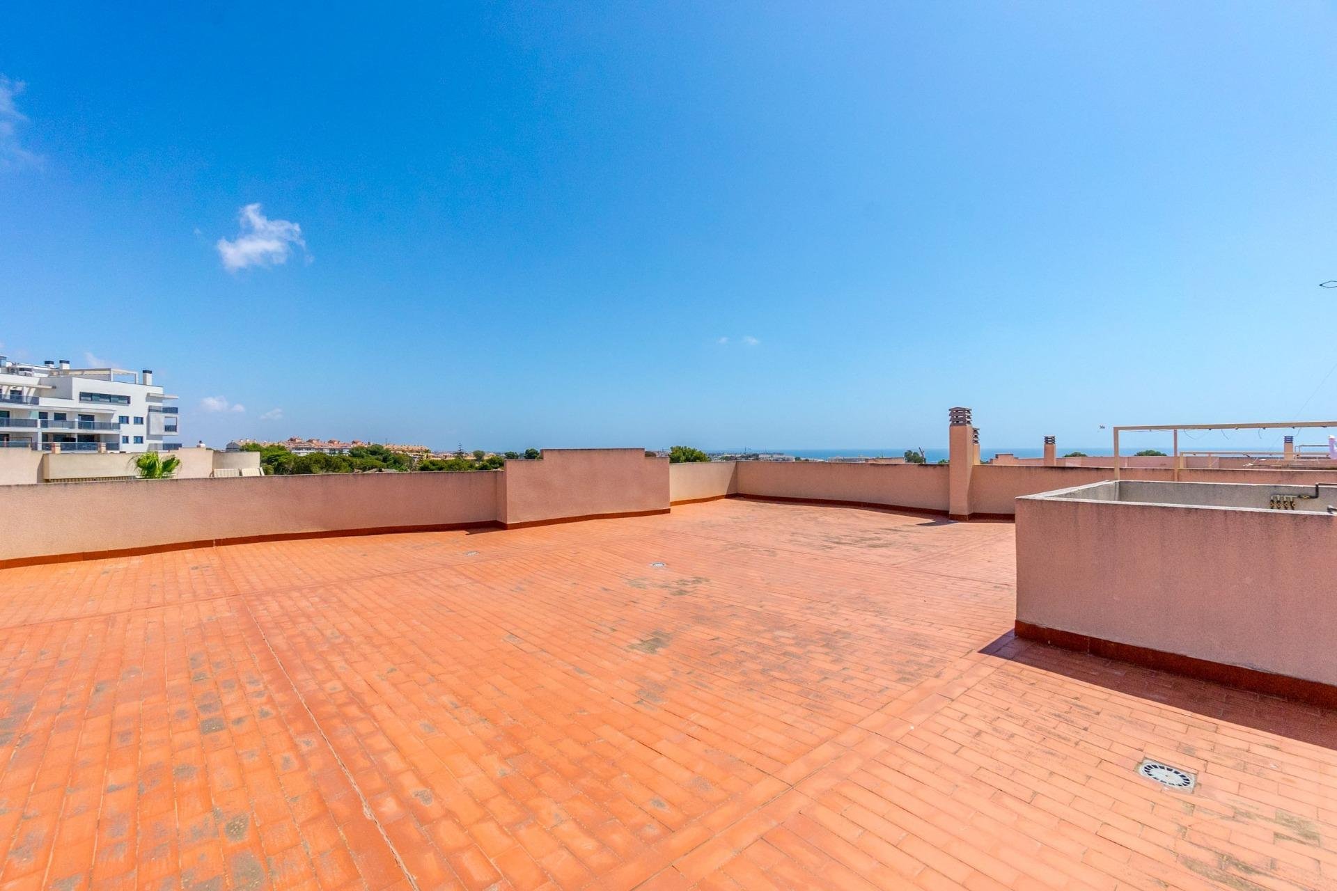 Återförsäljning - Apartment -
Orihuela Costa - Campoamor