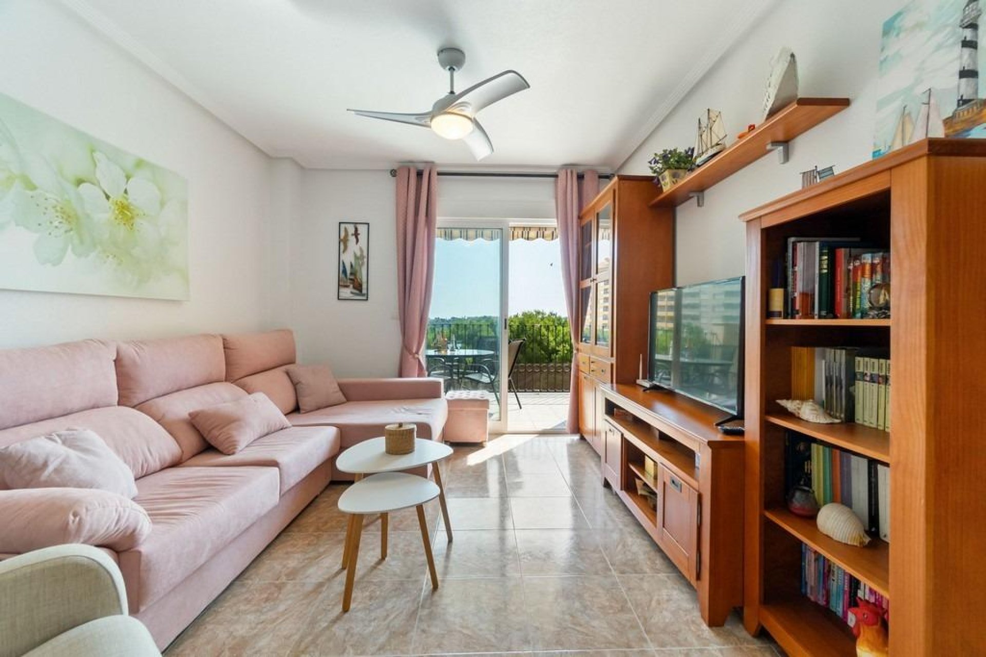 Återförsäljning - Apartment -
Orihuela Costa - Campoamor