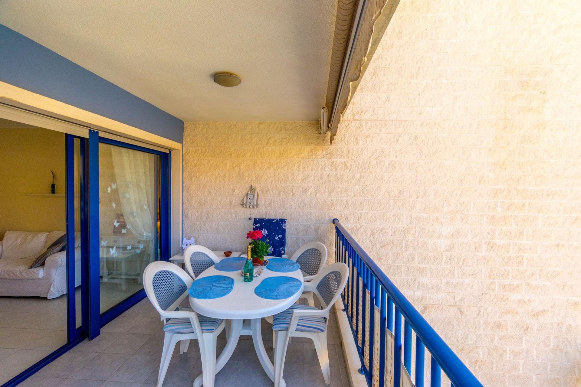 Återförsäljning - Apartment -
Orihuela Costa - Campoamor