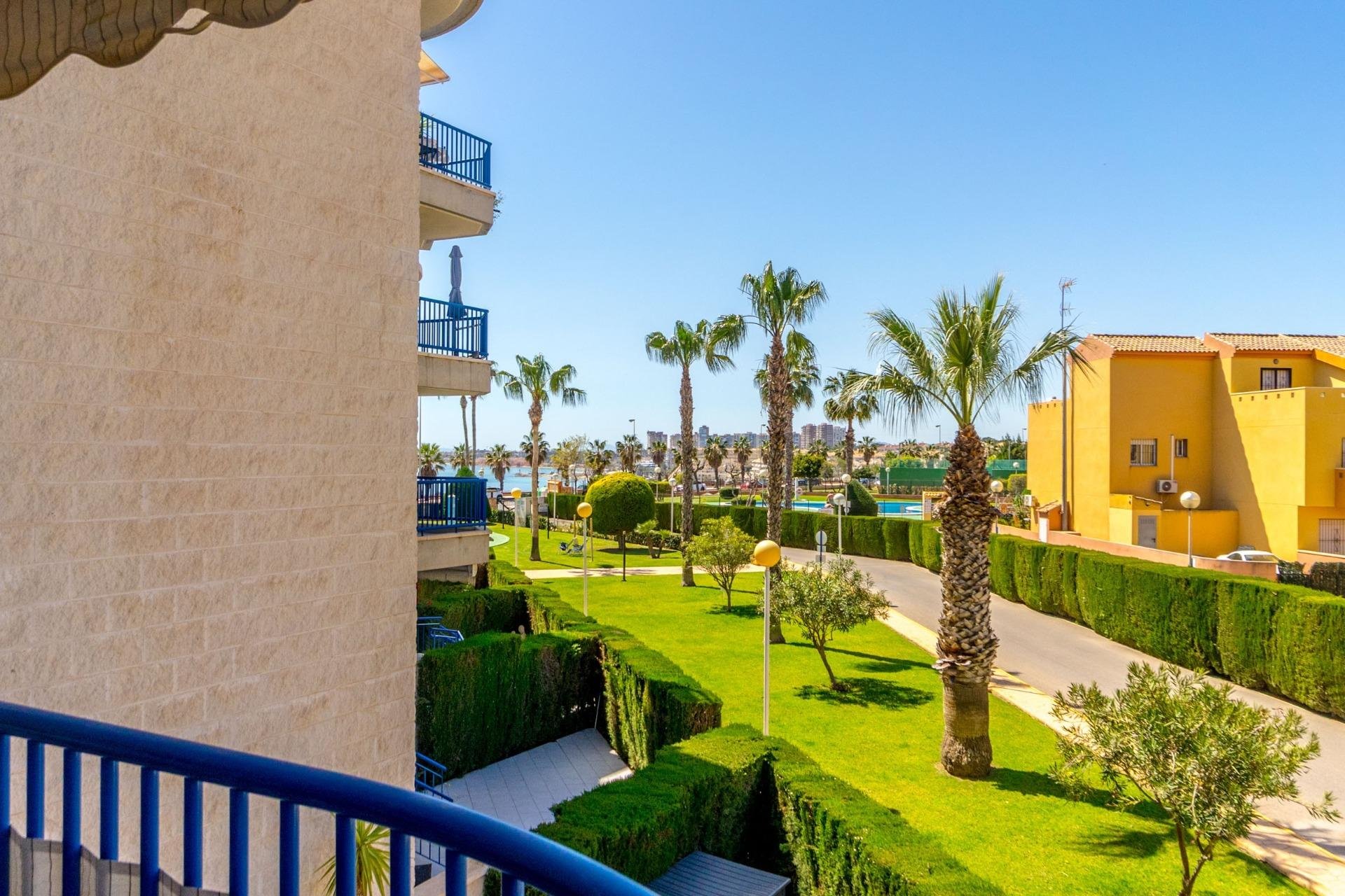 Återförsäljning - Apartment -
Orihuela Costa - Campoamor