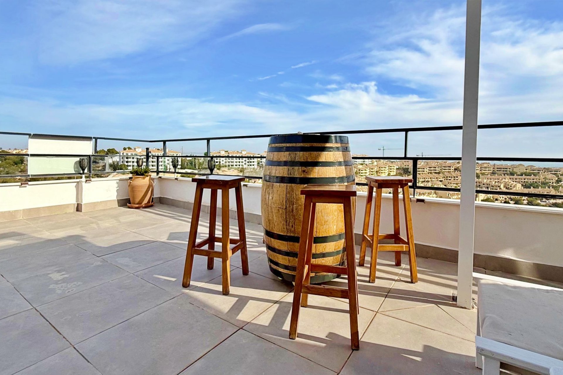 Återförsäljning - Apartment -
Orihuela Costa - Campoamor